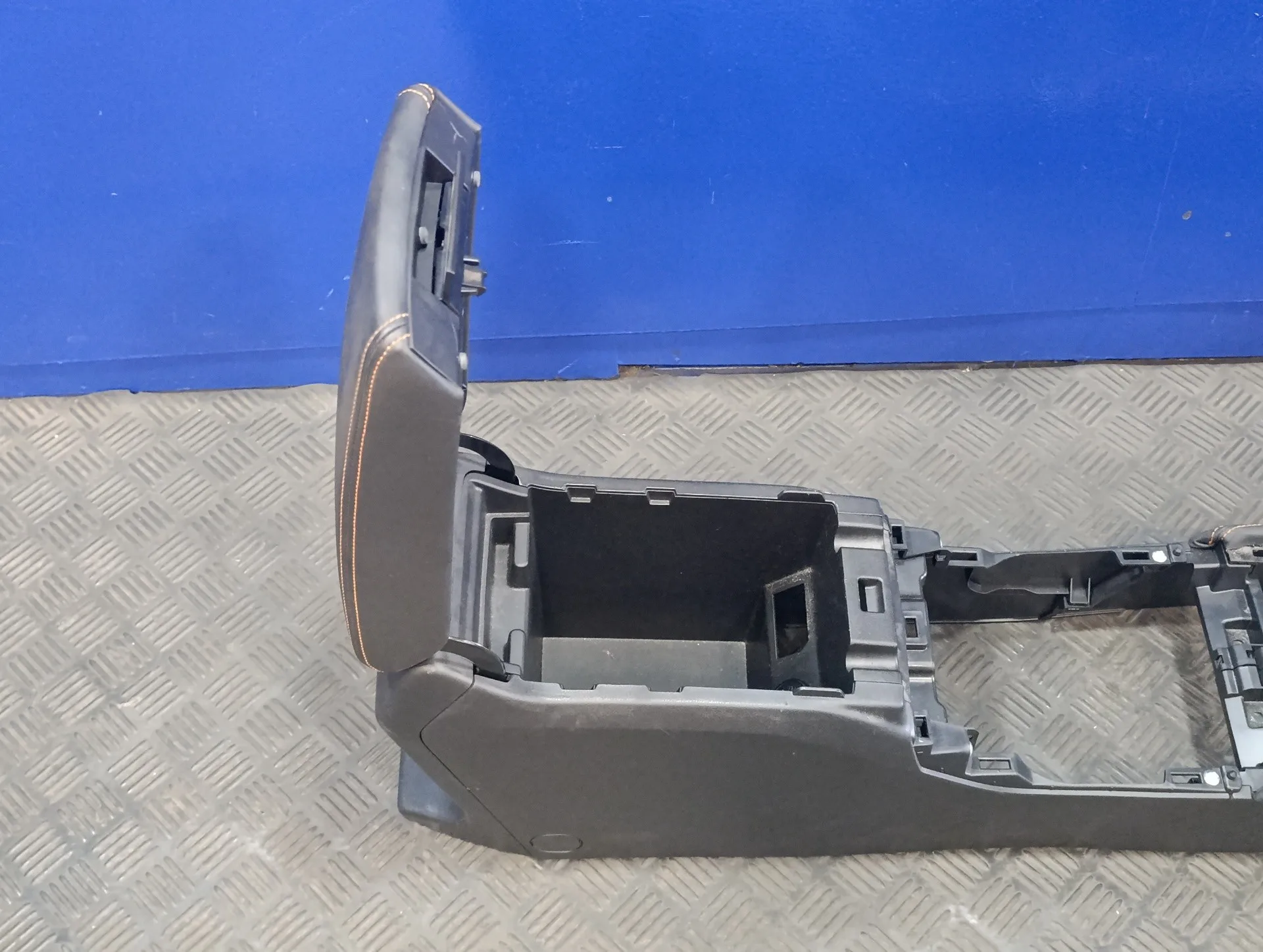 Apoyabrazos Central para Subaru Xv (G5)