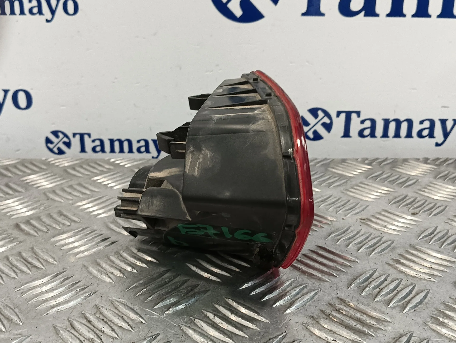 Piloto Trasero Derecho Paragolpes para Subaru Xv (G5)
