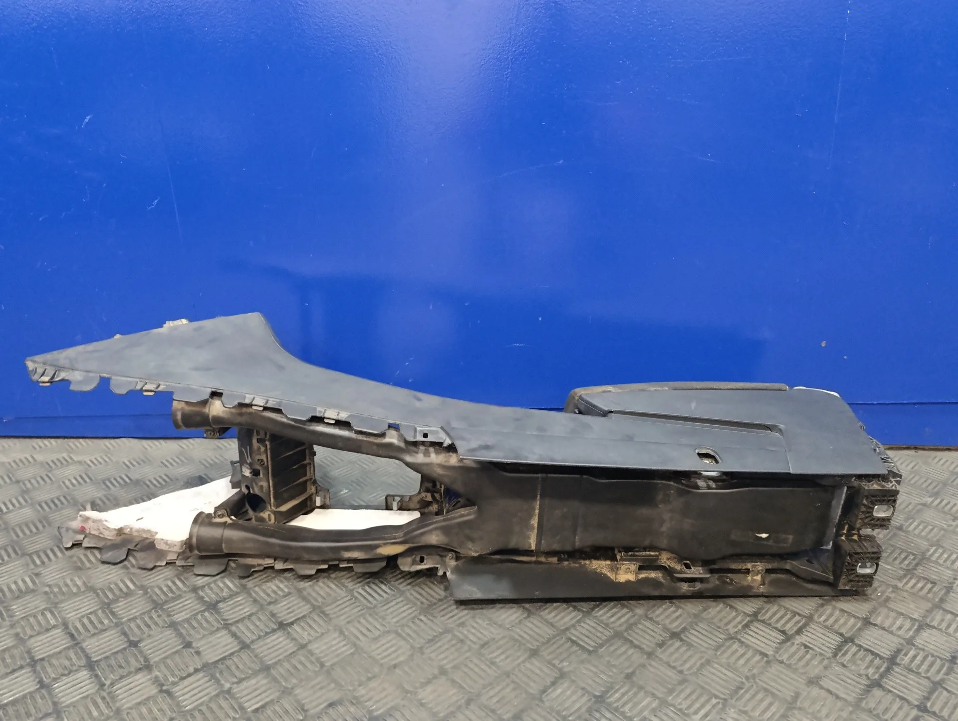 Consola Central para Volkswagen Passat Variant (3C5)