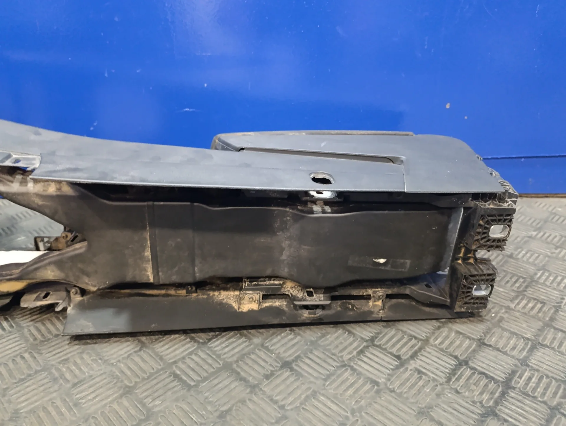 Consola Central para Volkswagen Passat Variant (3C5)