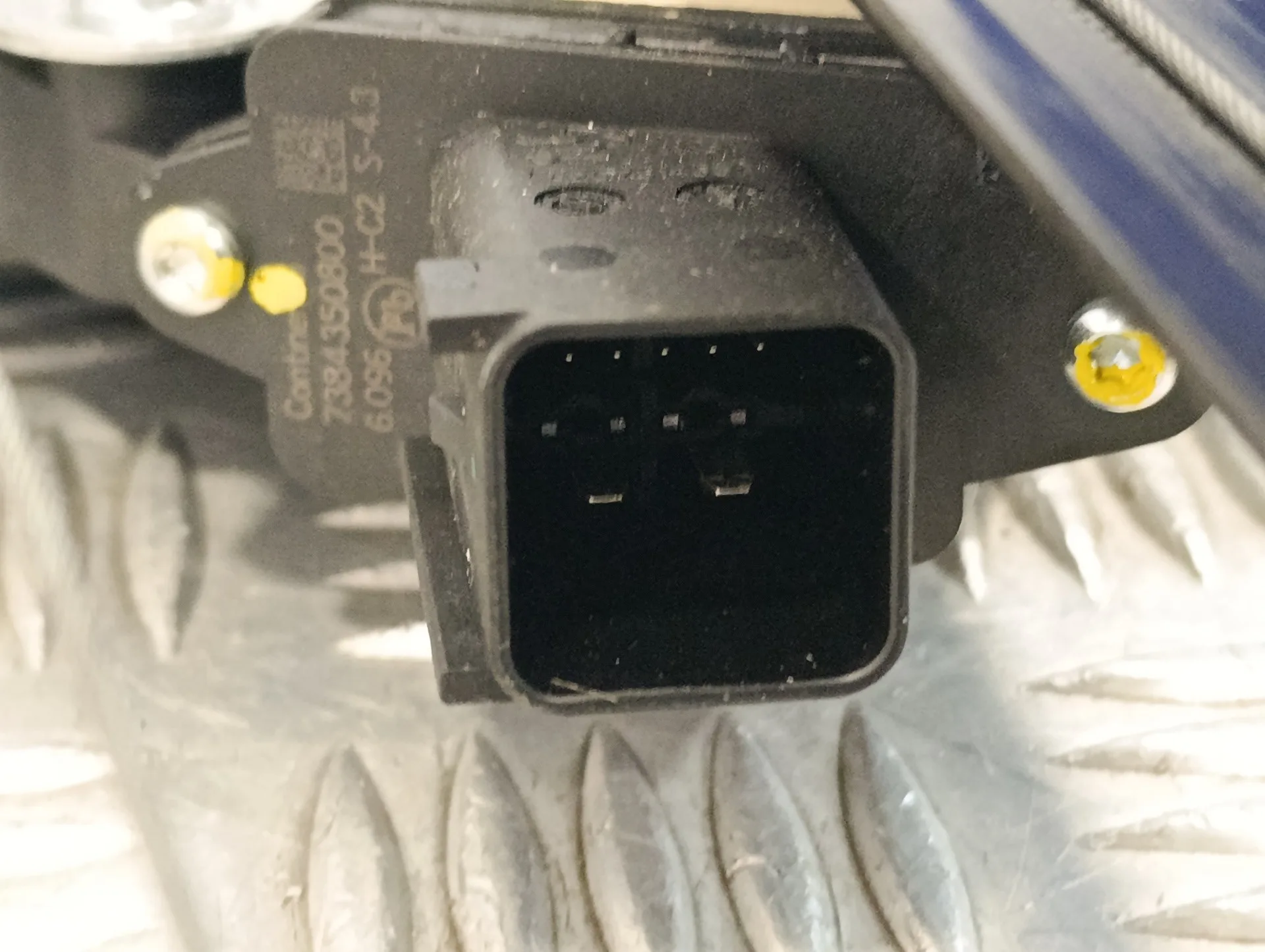 Elevalunas Delantero Izquierdo para Opel Mokka