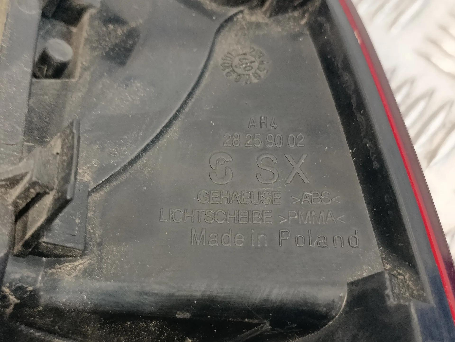 Piloto Trasero Izquierdo para Volkswagen Touareg (7L6)