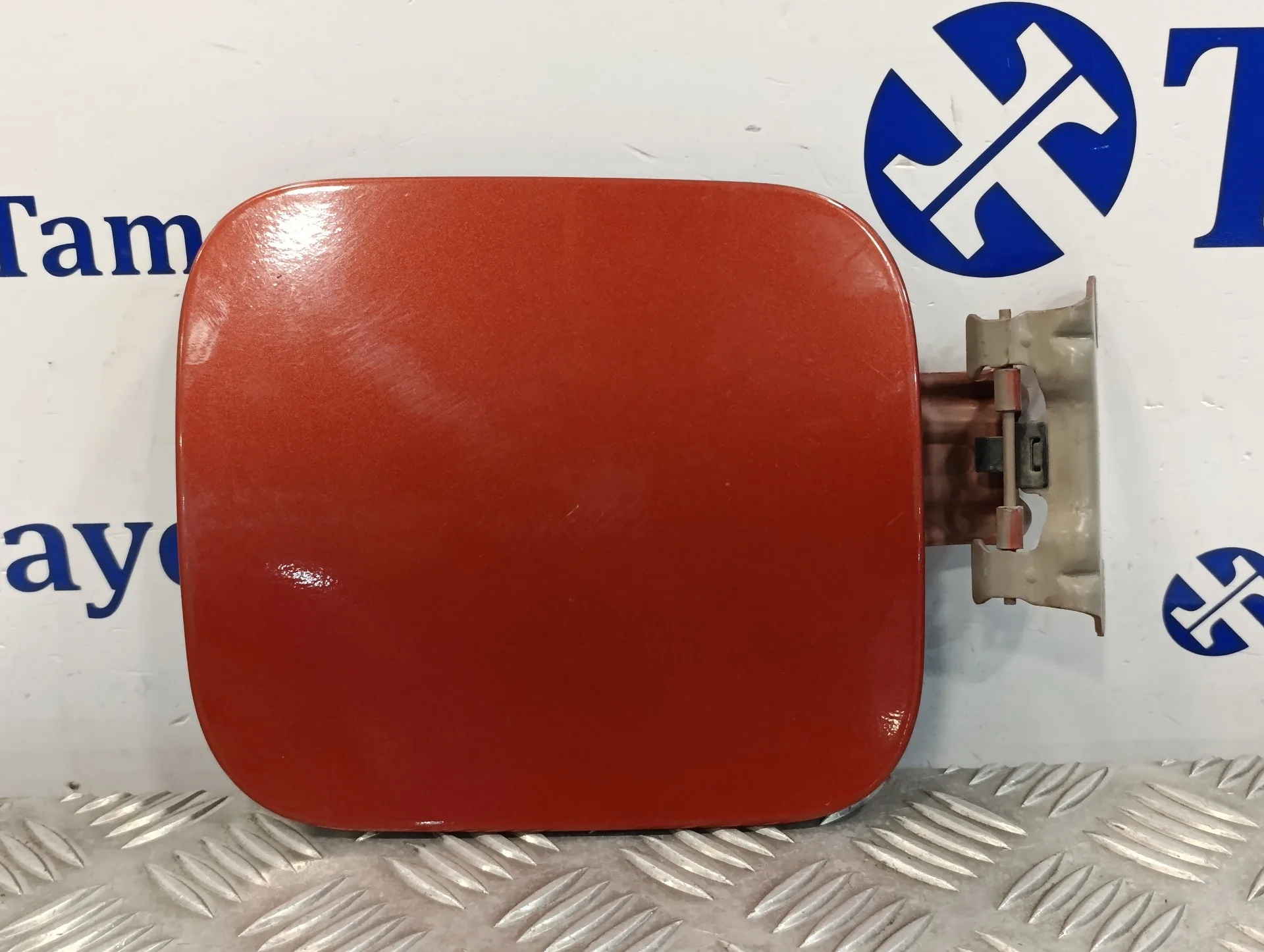 Tapa Exterior Combustible para Nissan Qashqai (J10)