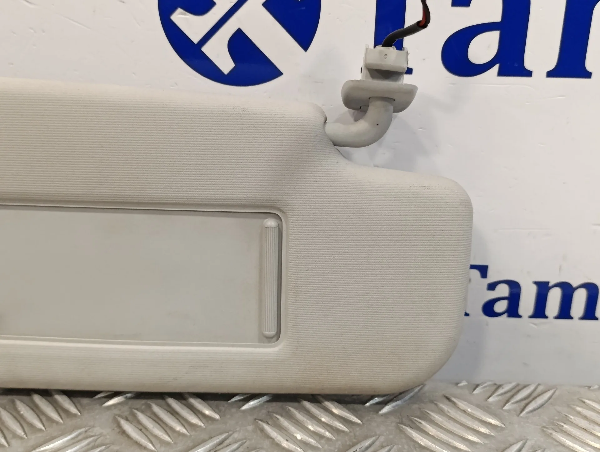 Parasol Derecho para Volkswagen Golf V Berlina (1K1)