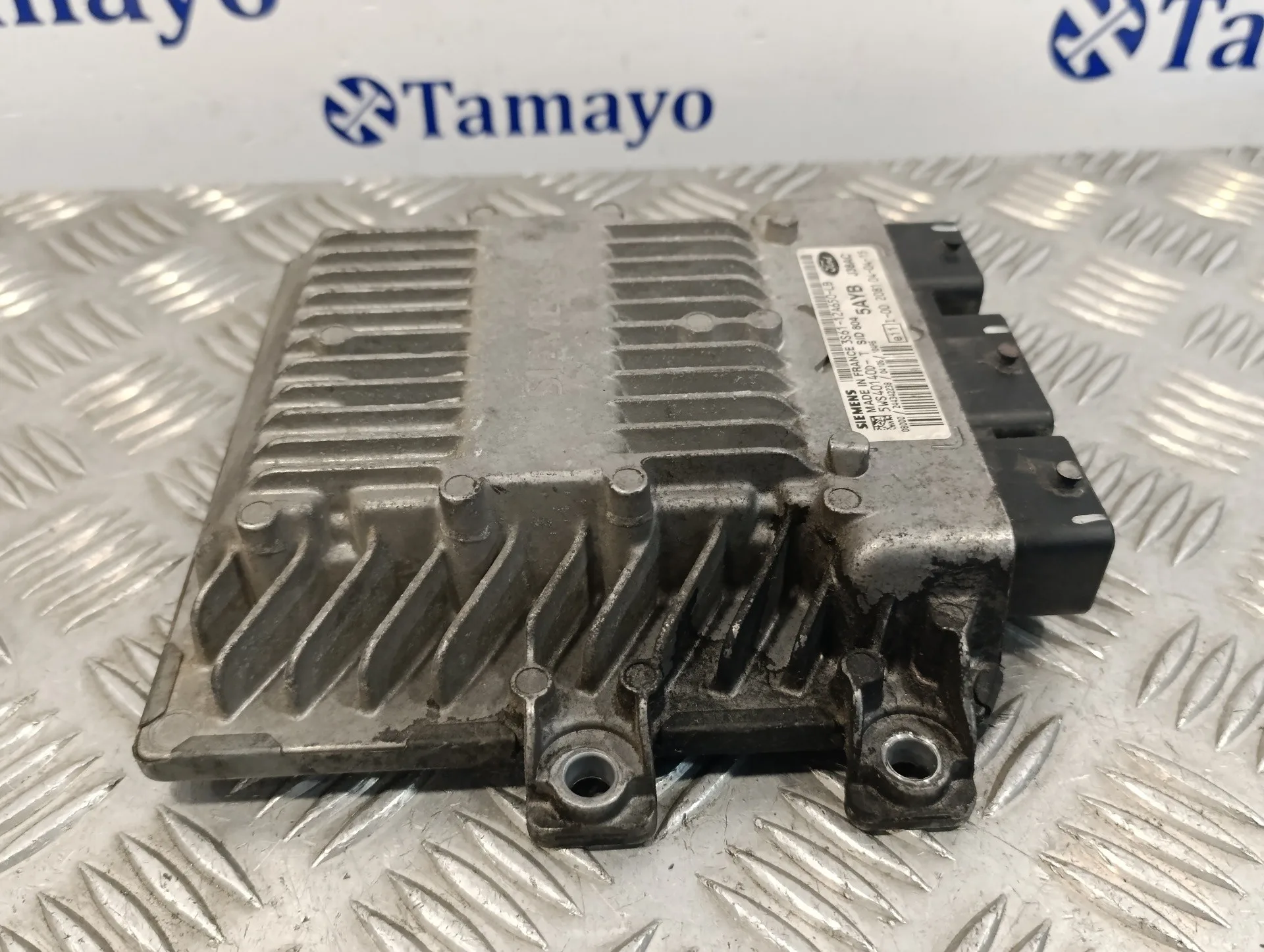 Centralita Motor Uce para Ford Fusion (Cbk)