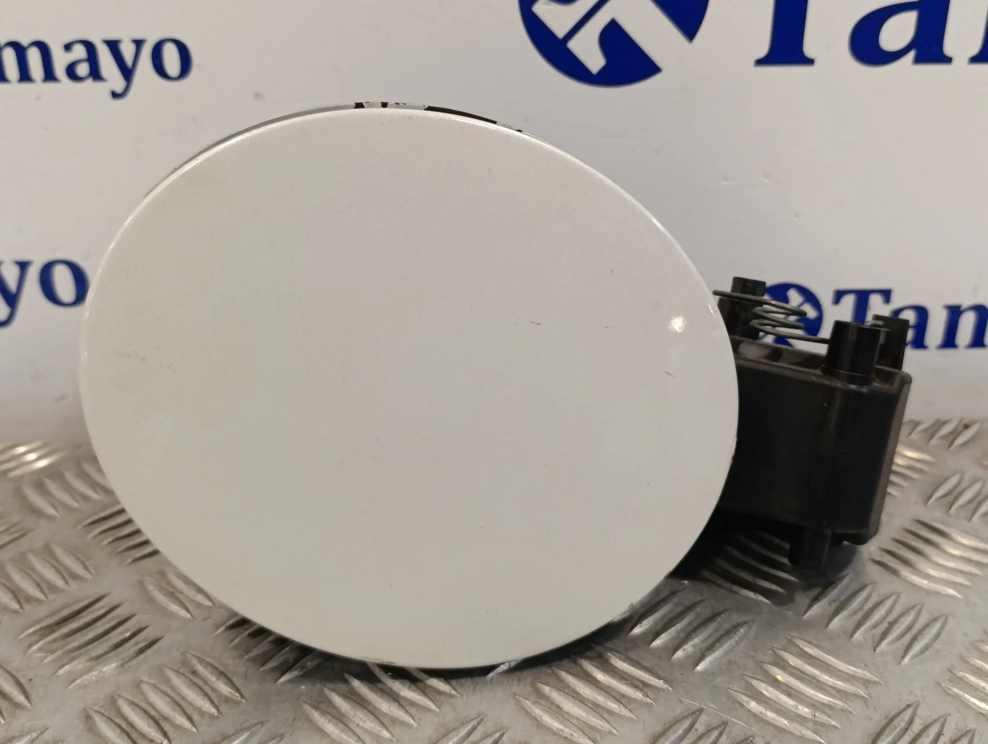 Tapa Exterior Combustible para Subaru Xv (G5)