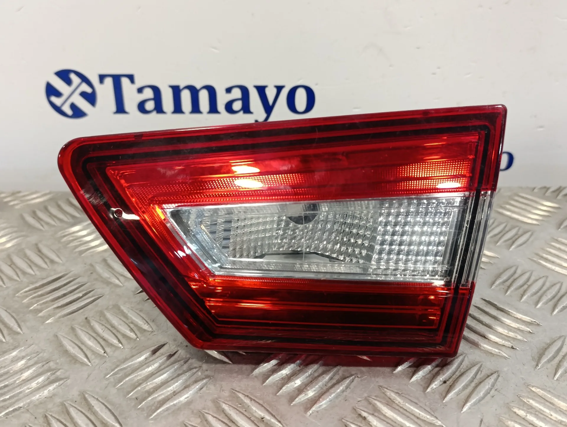 Piloto Trasero Derecho Porton para Renault Clio Iv