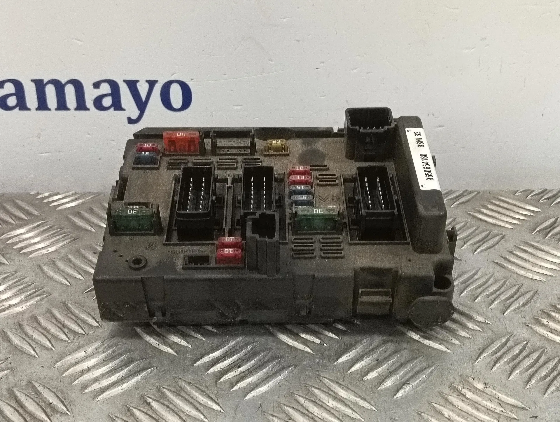 Caja Reles / Fusibles para Peugeot 206 Berlina