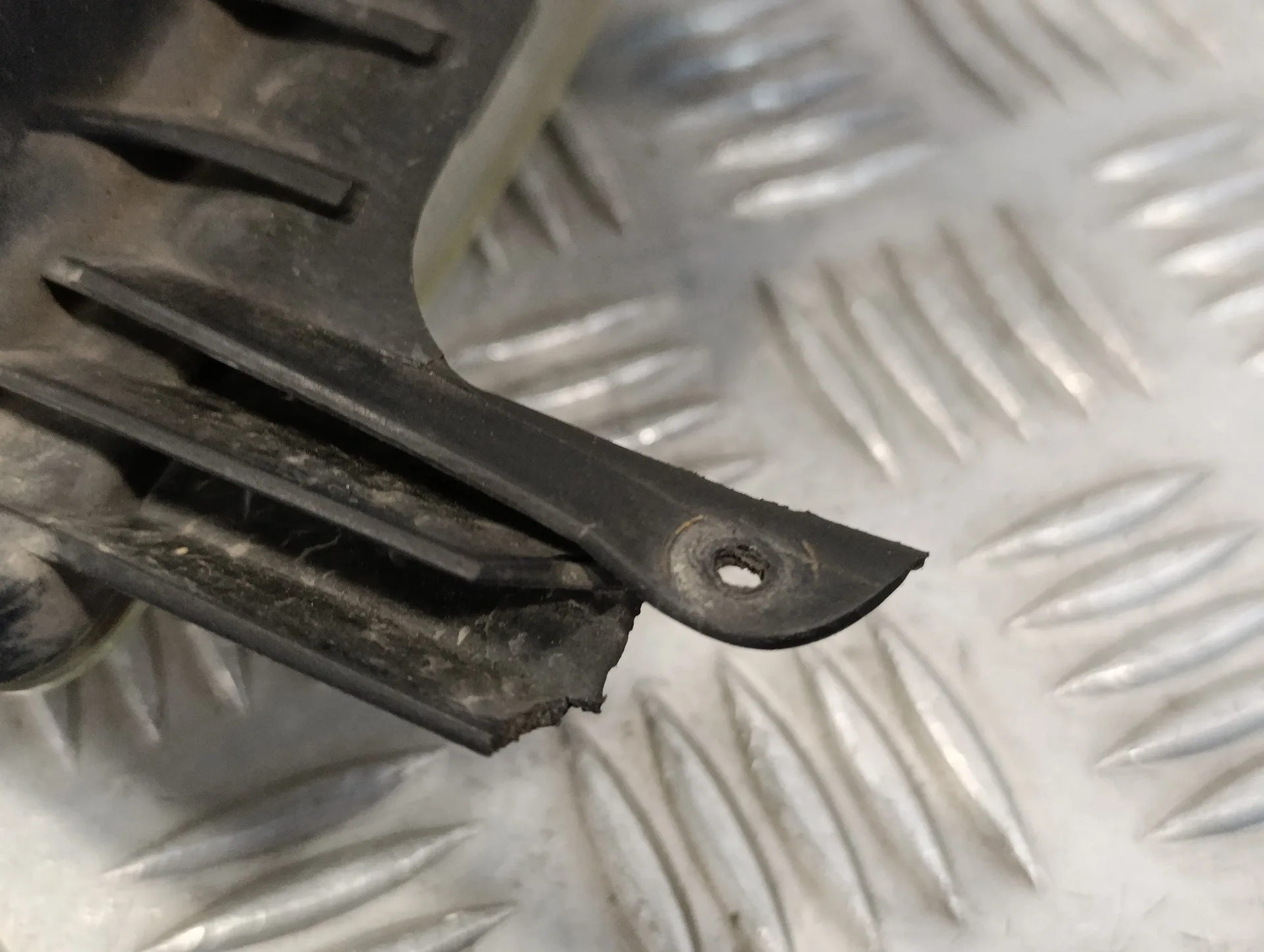 Faro Antiniebla Derecho para Peugeot 407