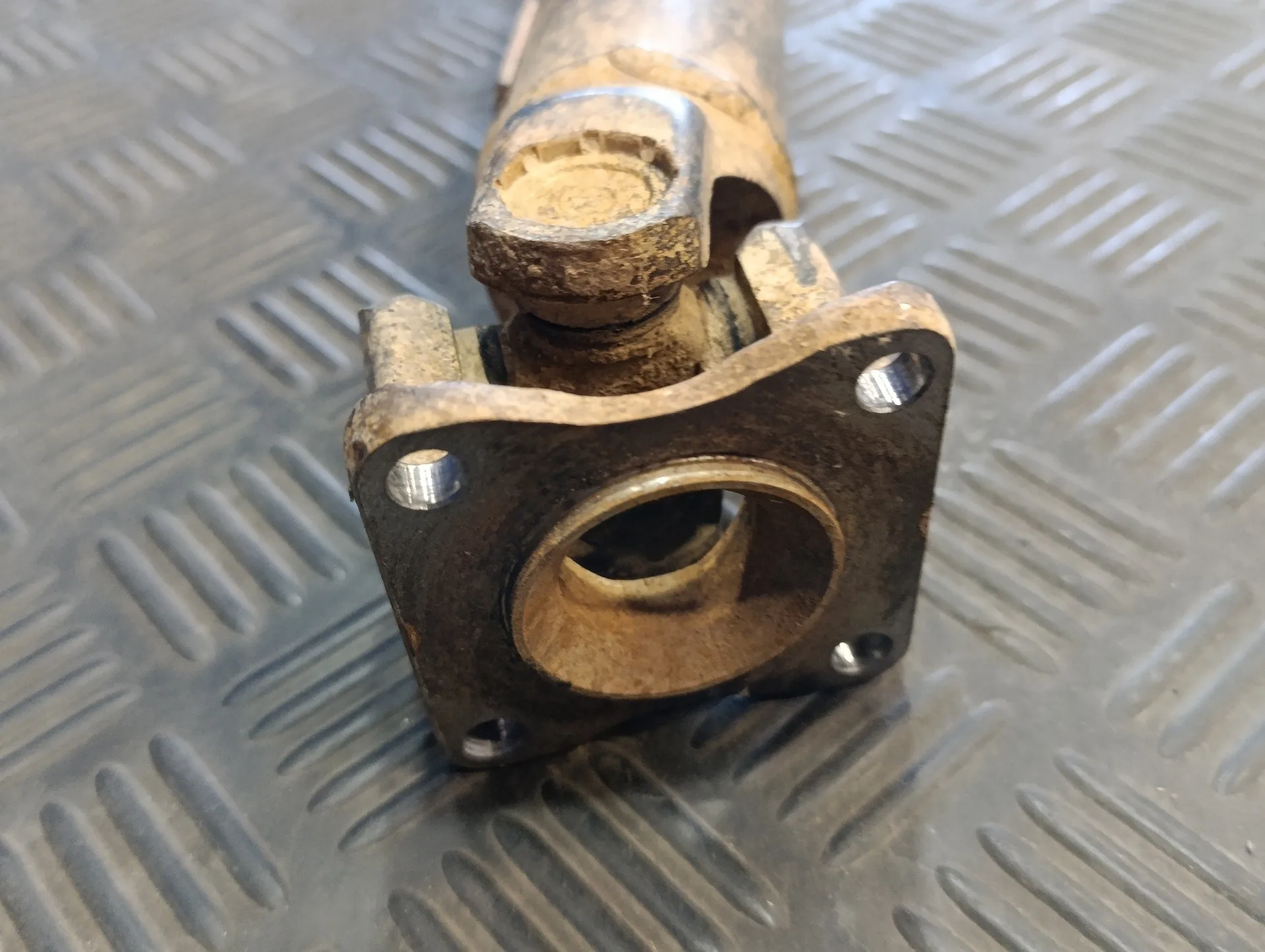 Transmision Central para Suzuki Sx4 Rw (Ey)