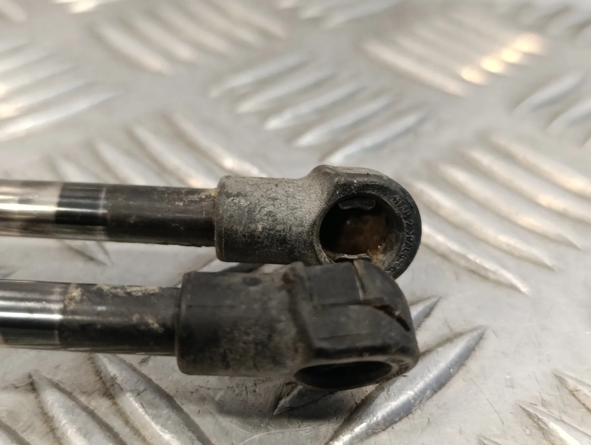 Amortiguador Trasero para Nissan Qashqai (J10)