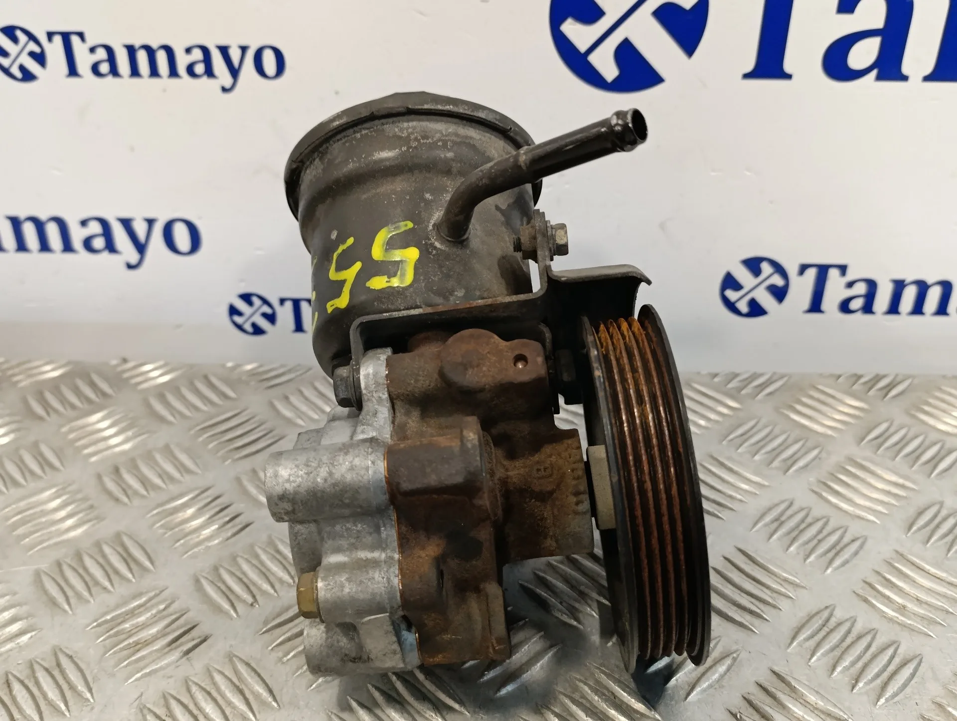 Bomba Direccion para Toyota Avensis Verso (M20)