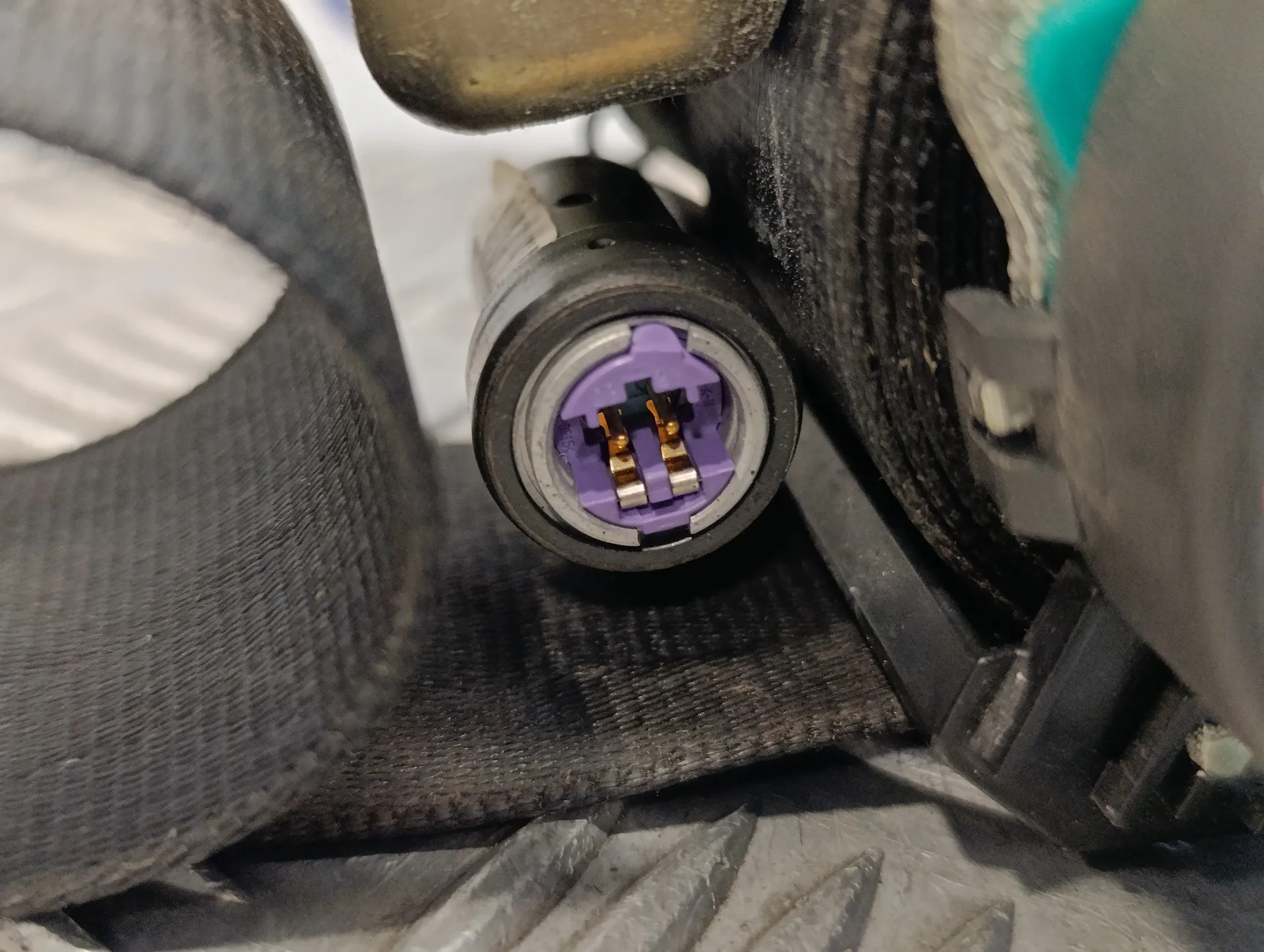 Cinturon Seguridad Delantero Izquierdo para Volkswagen Golf V Berlina (1K1)