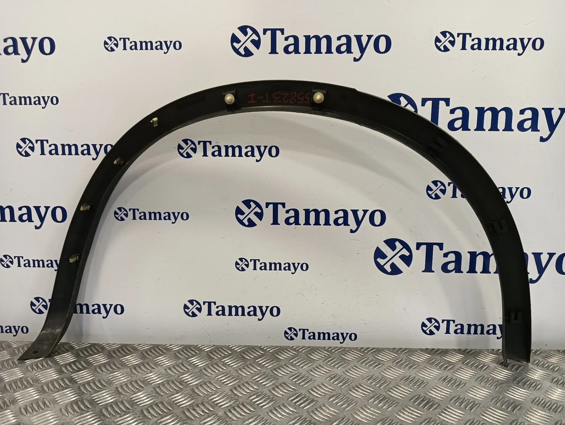 Aletin Trasero Izquierdo para Nissan Qashqai (J10)