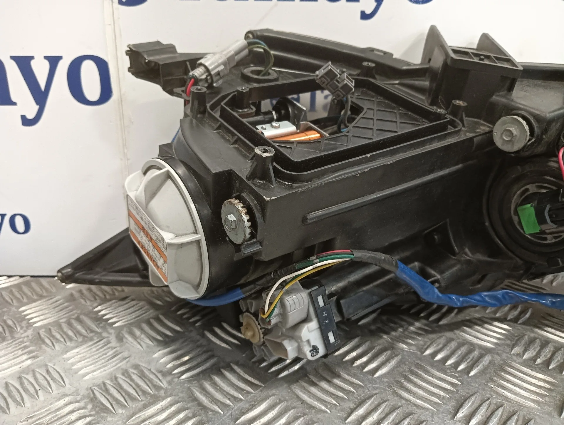 Faro Derecho para Mazda 6 Lim. (Gh)