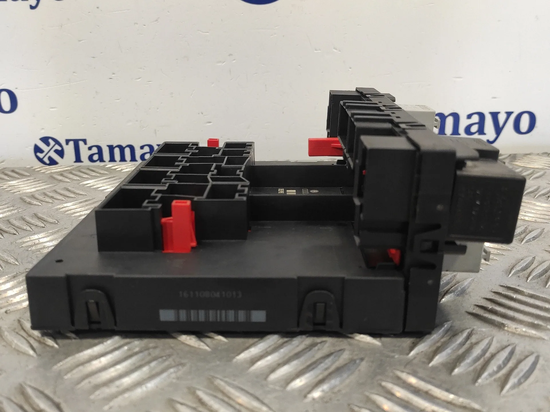 Caja Reles / Fusibles para Volkswagen Golf V Berlina (1K1)