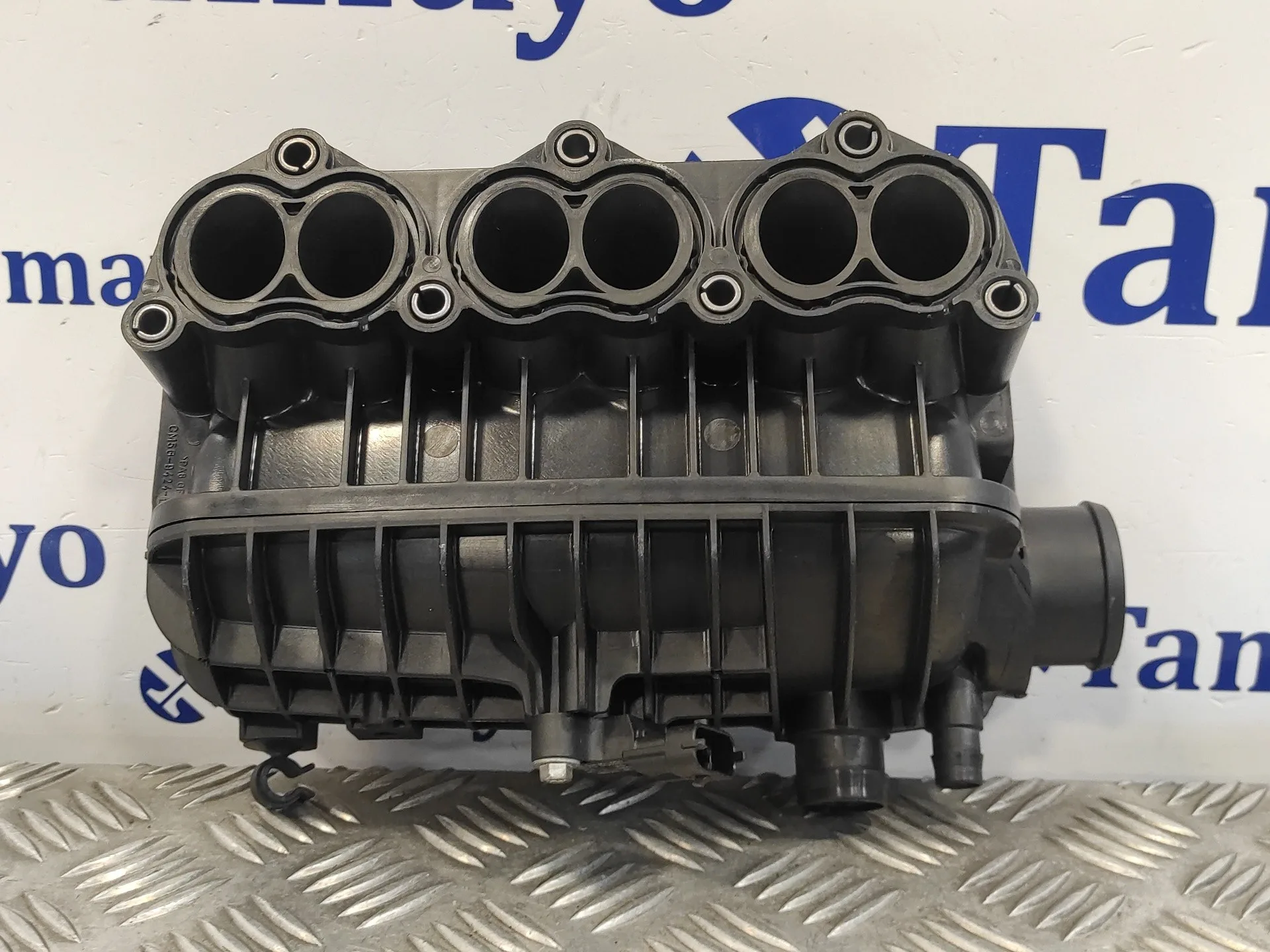 Colector Admision para Ford Fiesta (Ccn)
