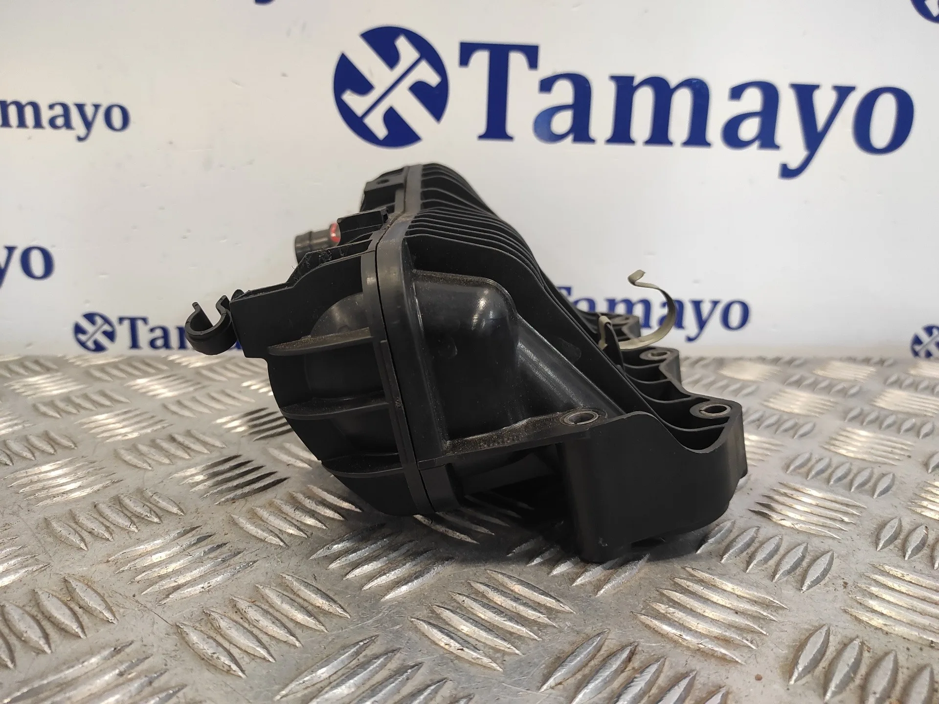 Colector Admision para Ford Fiesta (Ccn)
