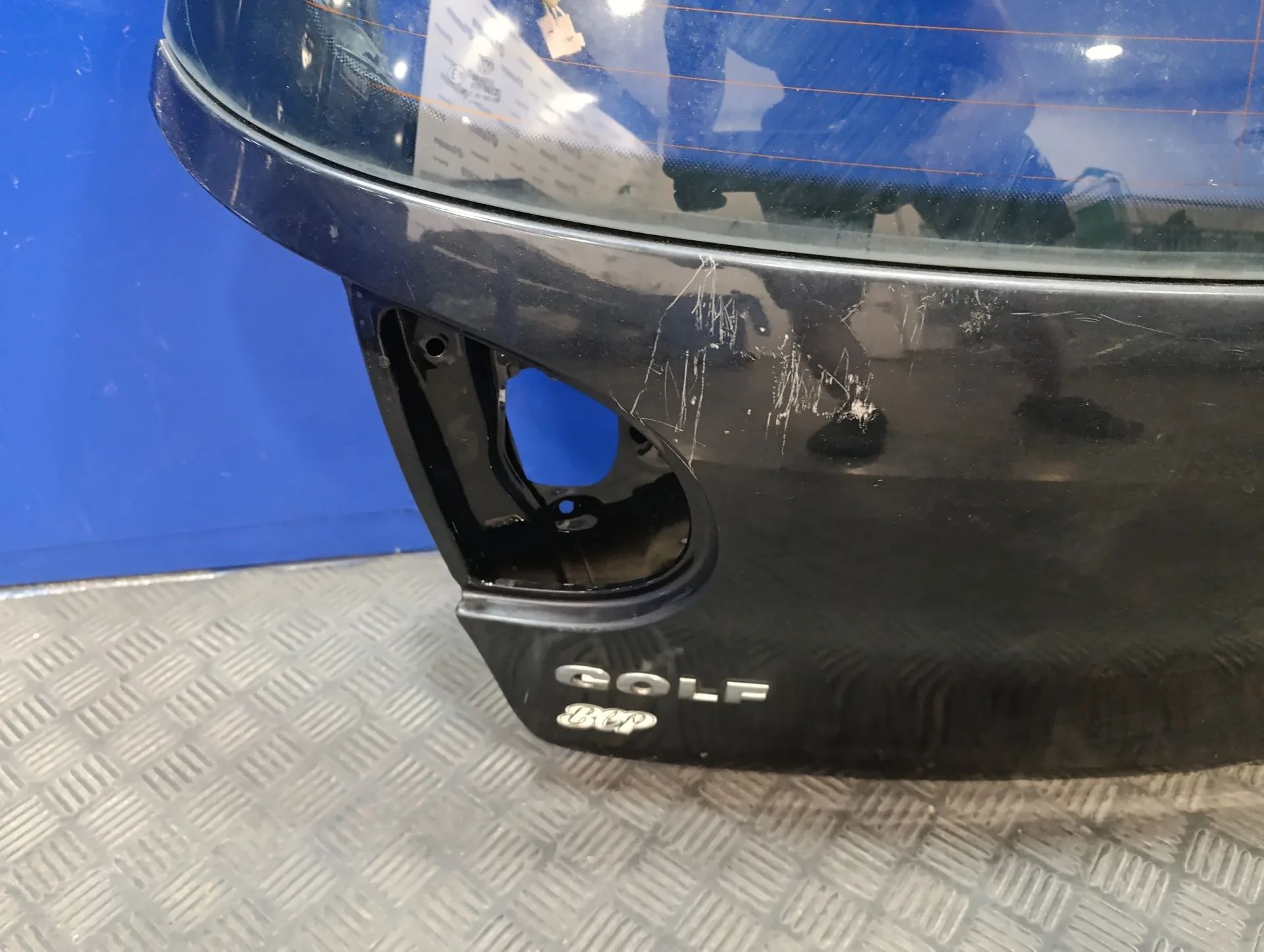 Porton Trasero para Volkswagen Golf V Berlina (1K1)