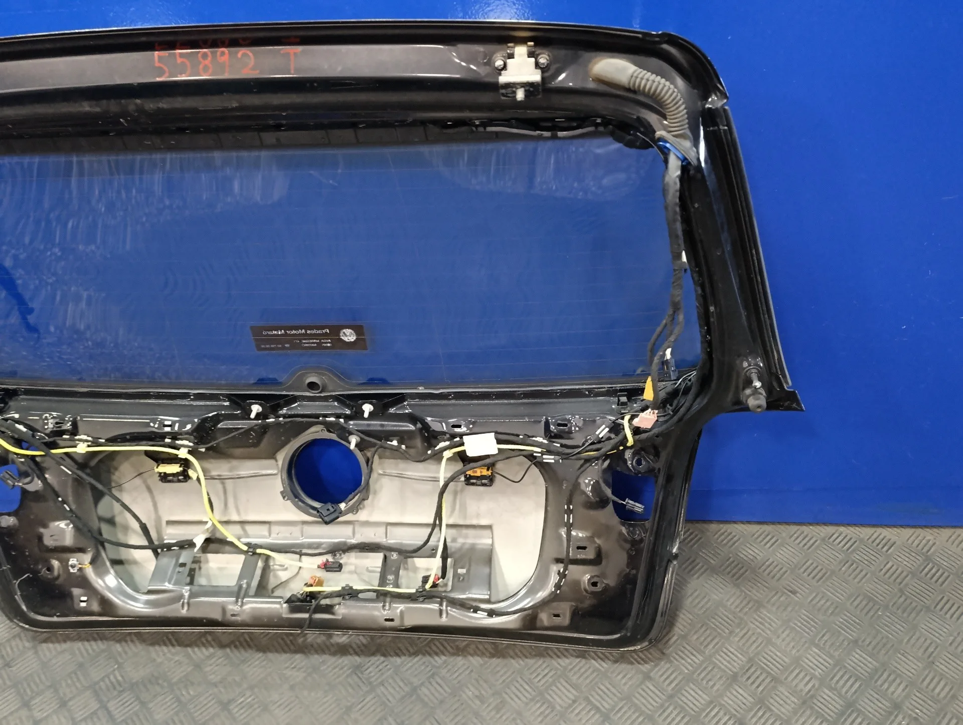 Porton Trasero para Volkswagen Golf V Berlina (1K1)