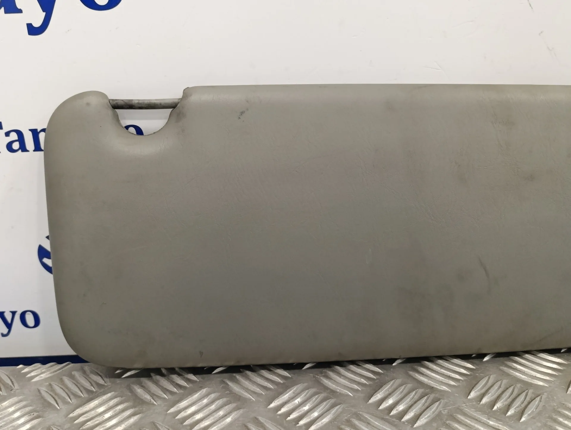 Parasol Izquierdo para Renault Trafic Caja Cerrada (Ab 4.01)