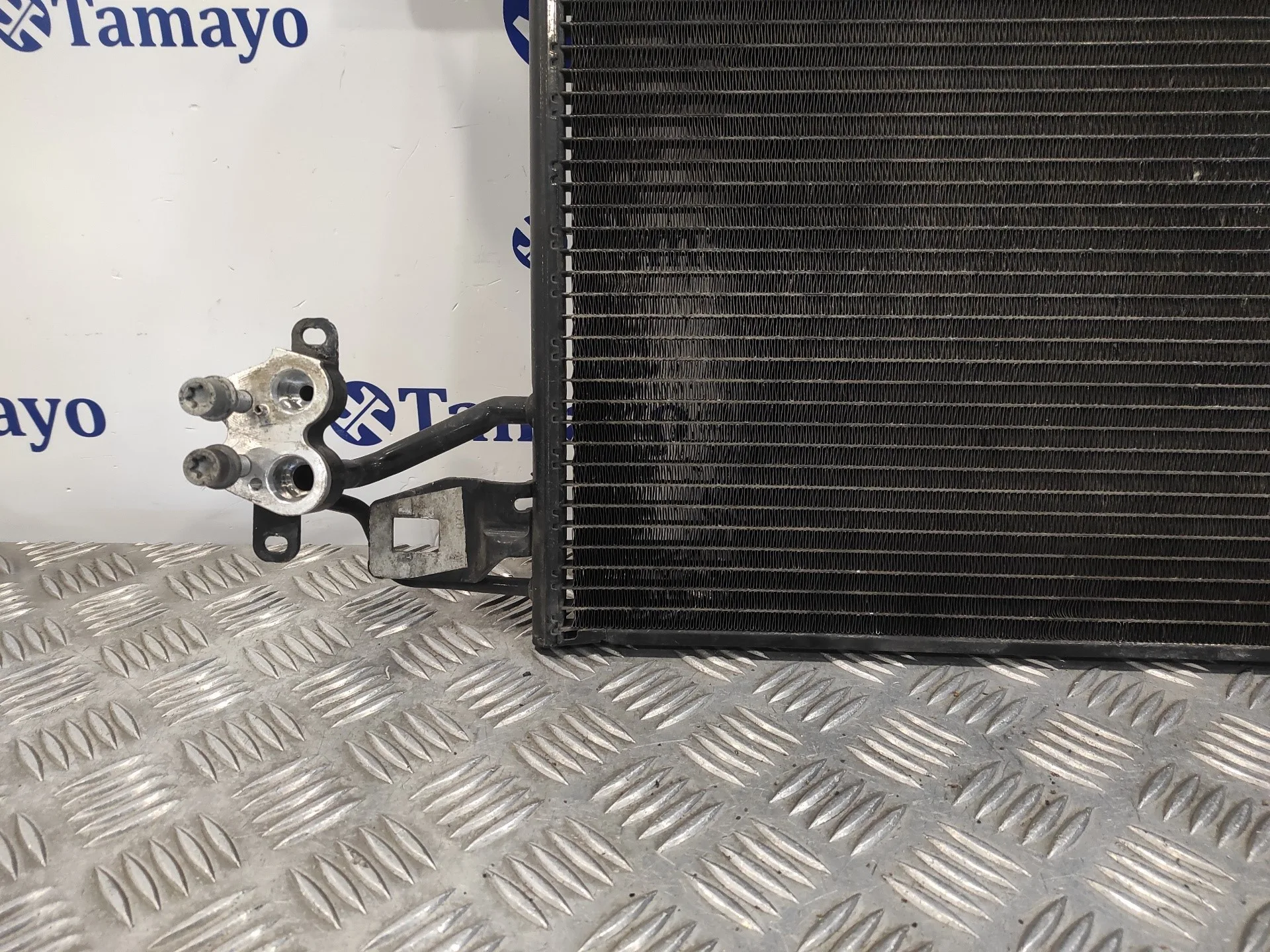 Condensador / Radiador Aire Acondicionado para Volkswagen T5 Transporter (7E)