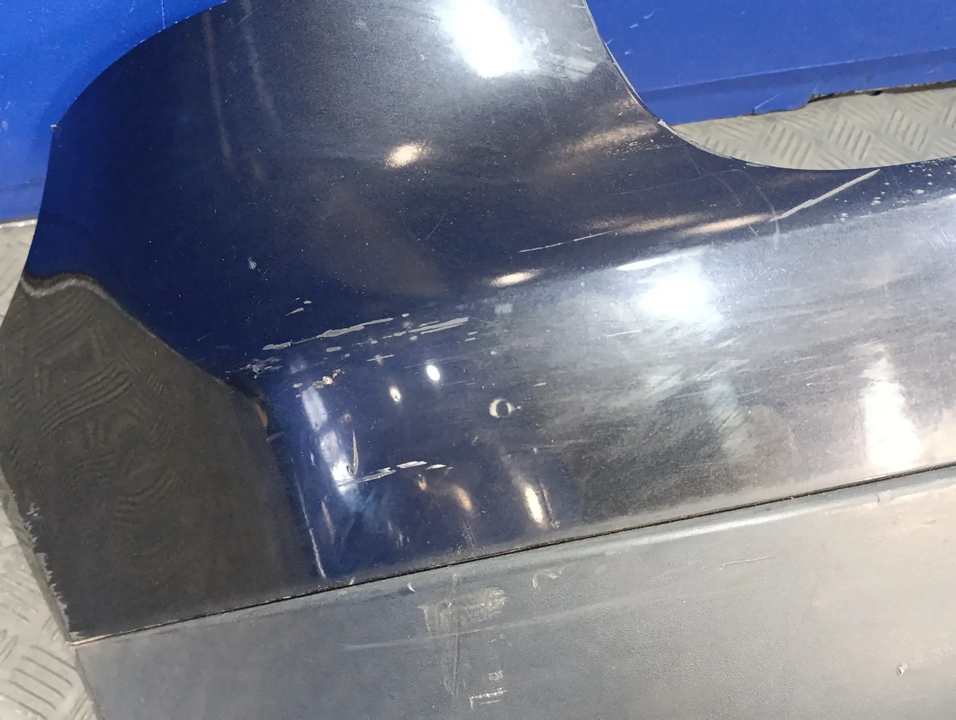 Paragolpes Trasero para Volkswagen Golf V Berlina (1K1)
