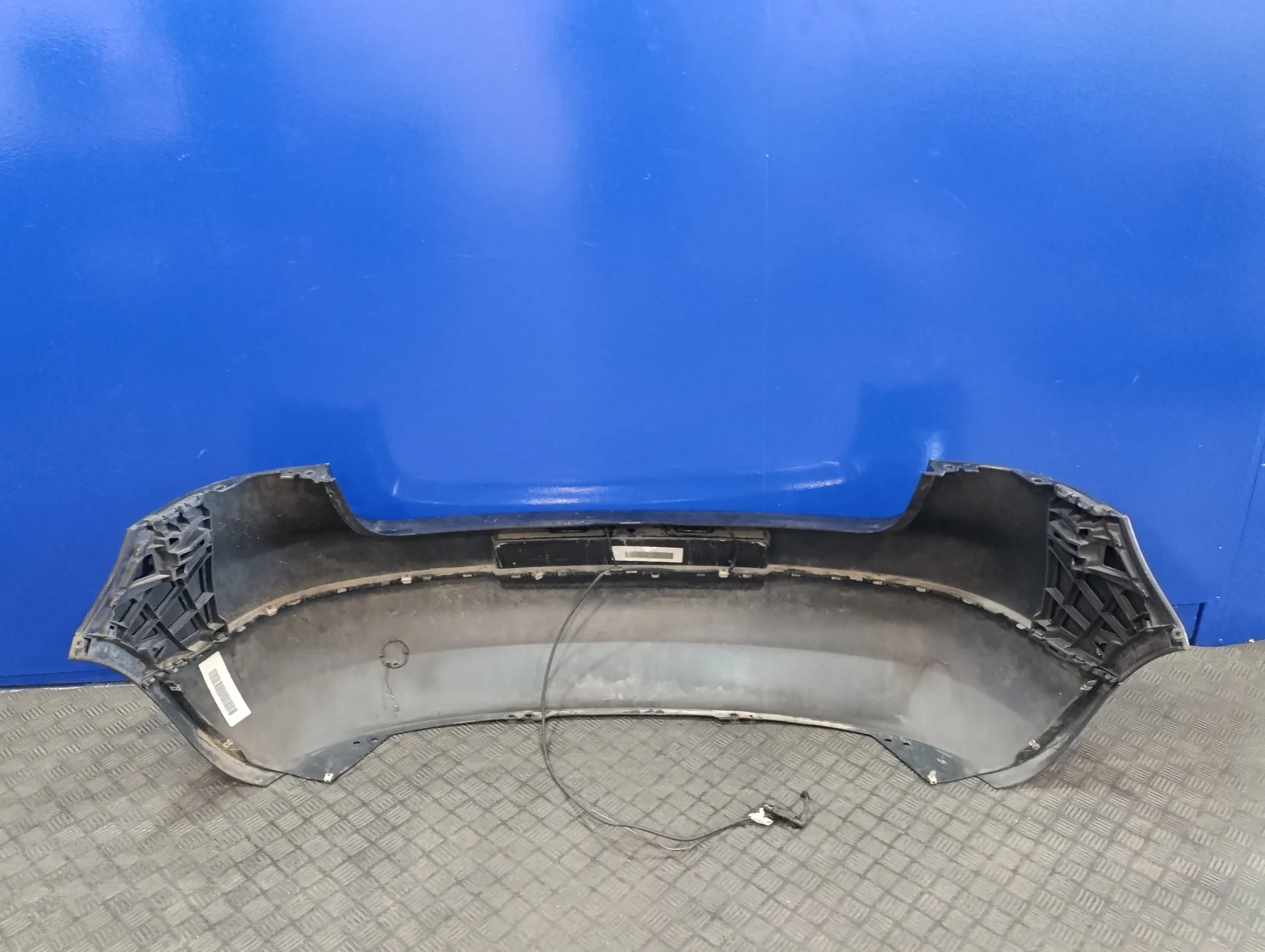 Paragolpes Trasero para Volkswagen Golf V Berlina (1K1)