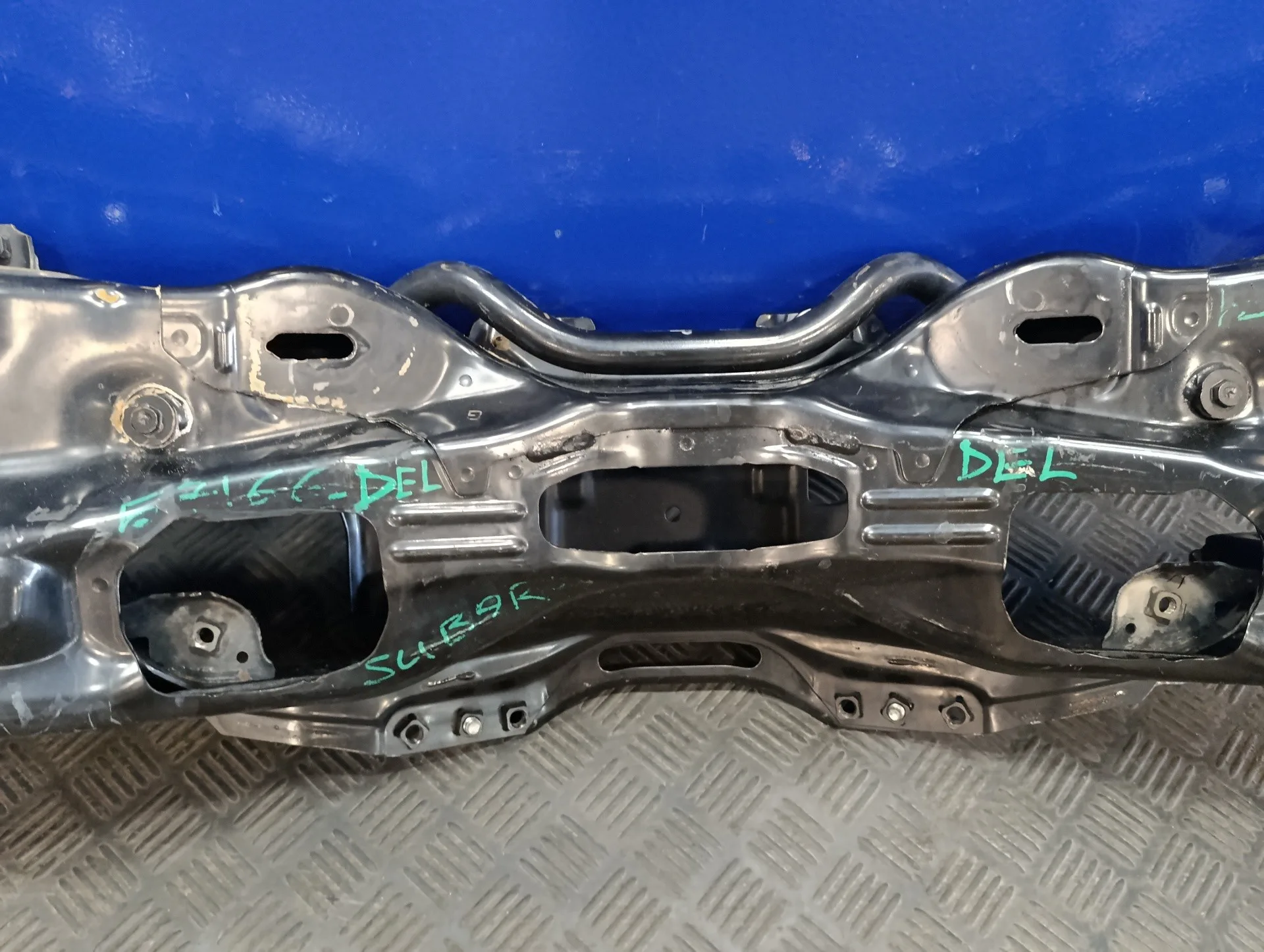 Puente Delantero para Subaru Xv (G5)