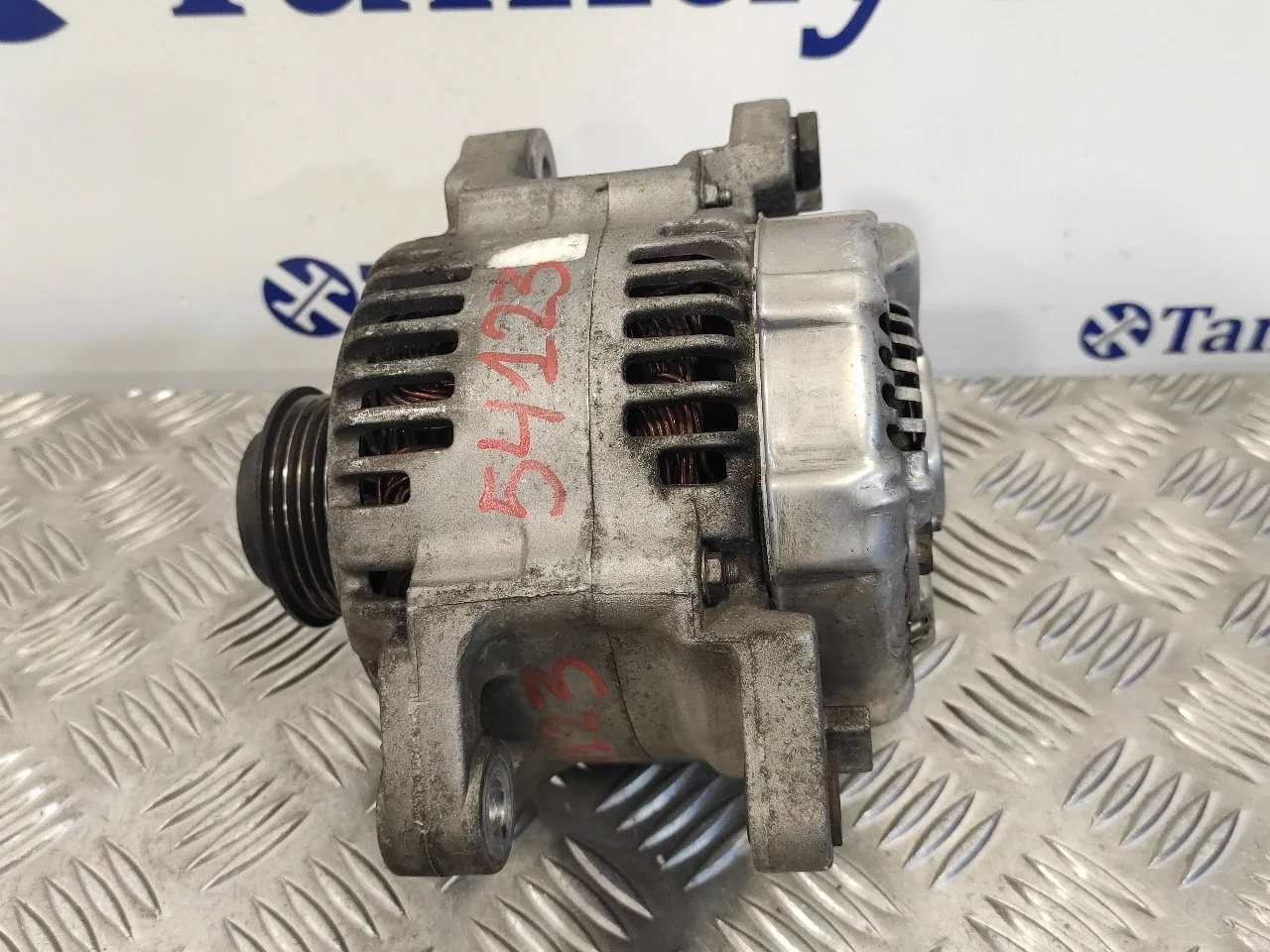 Alternador para Kia Carnival