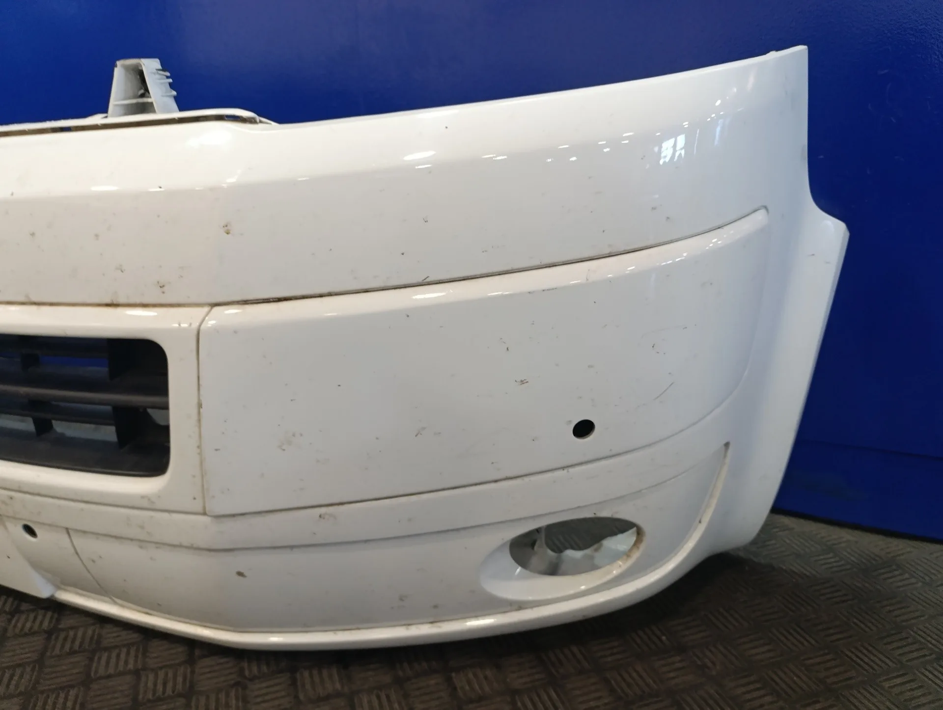 Paragolpes Delantero para Volkswagen T5 Transporter (7E)