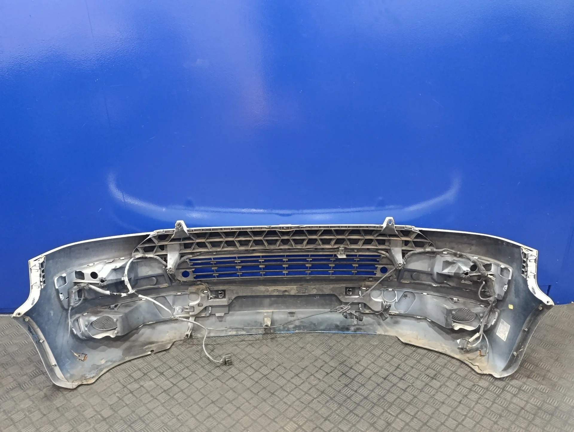 Paragolpes Delantero para Volkswagen T5 Transporter (7E)