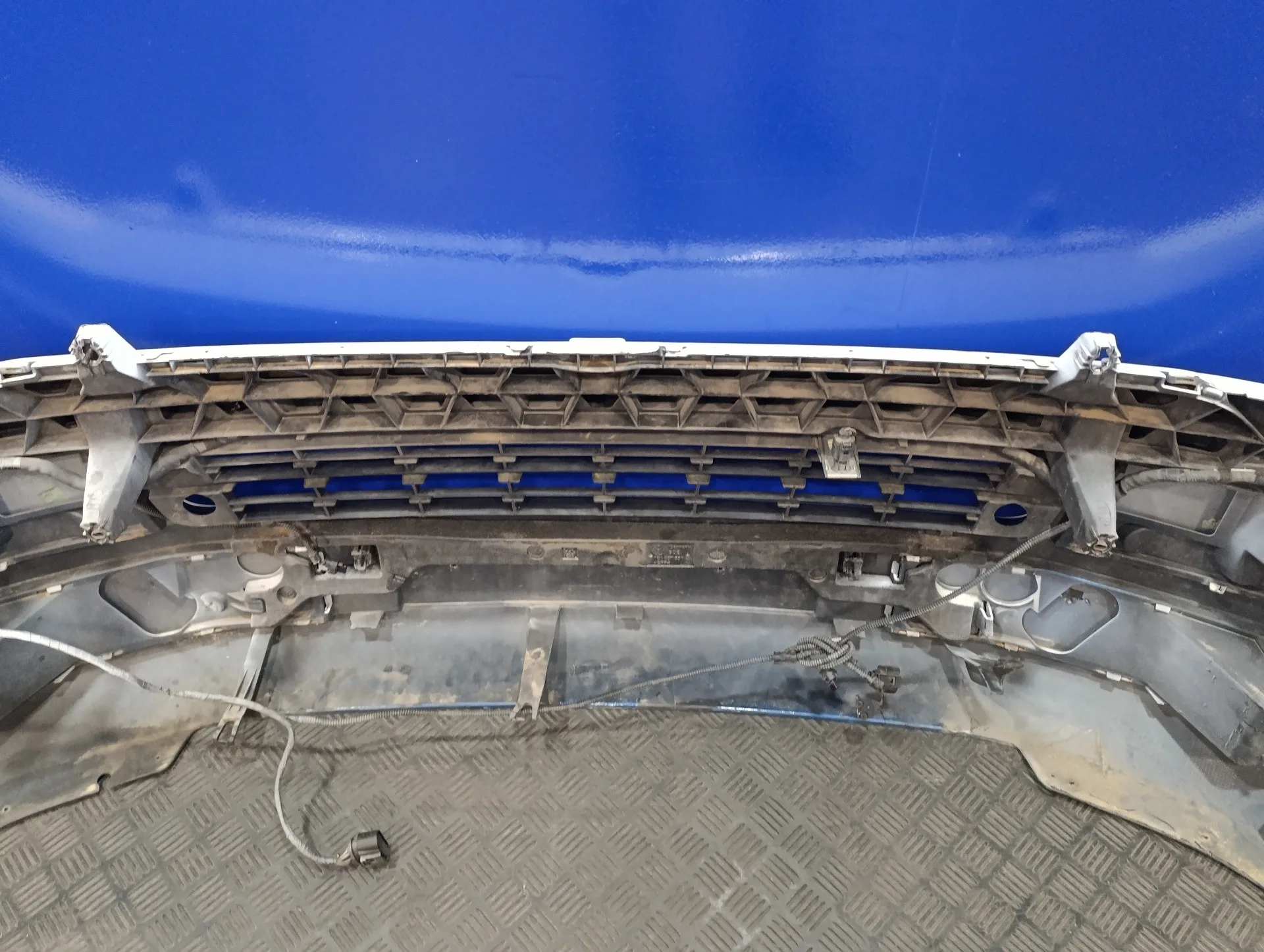 Paragolpes Delantero para Volkswagen T5 Transporter (7E)