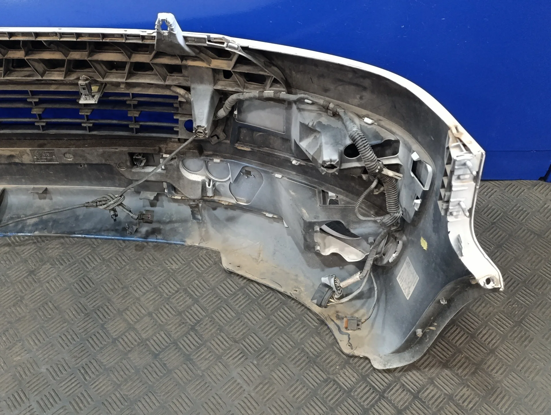 Paragolpes Delantero para Volkswagen T5 Transporter (7E)