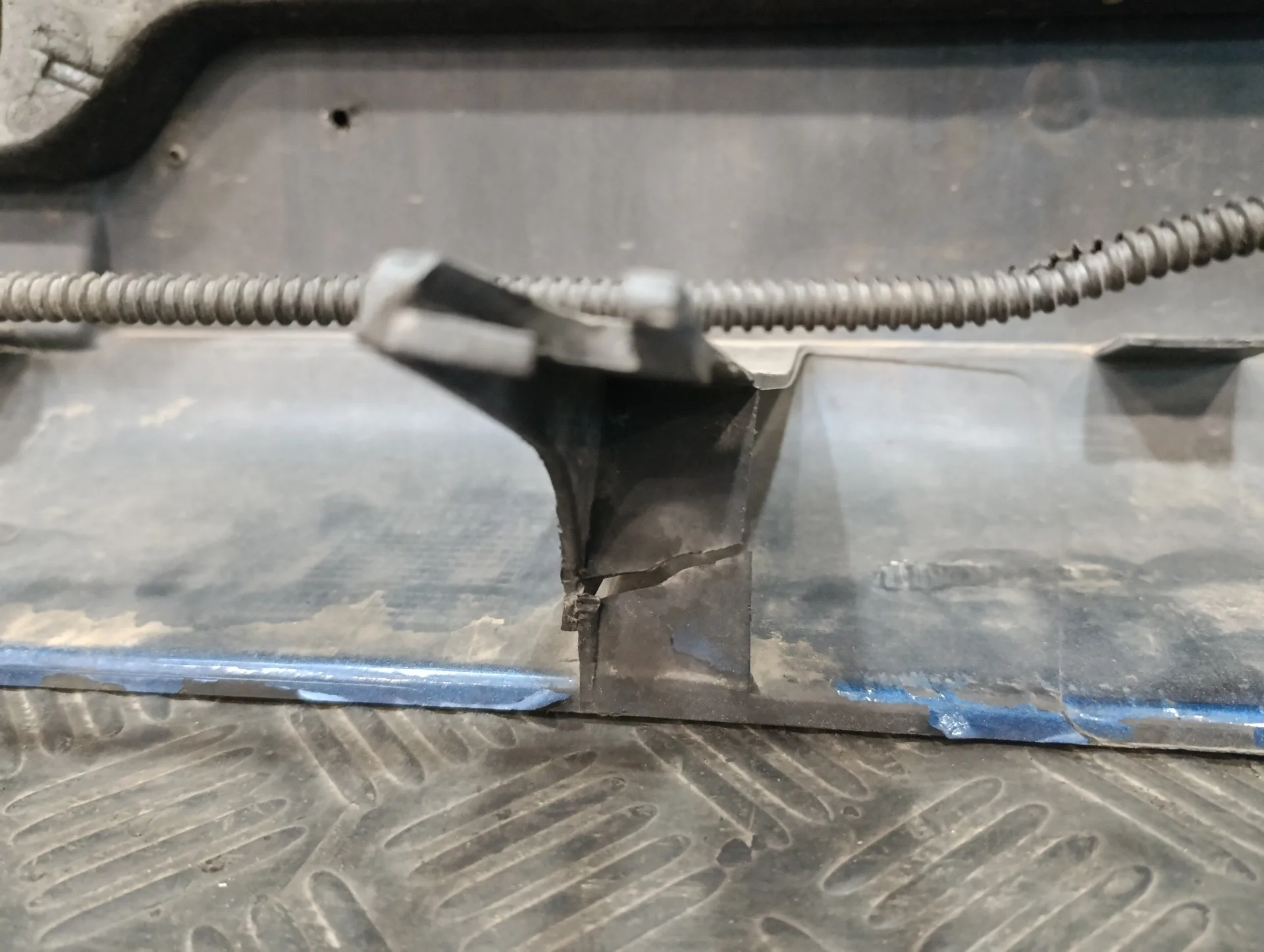 Paragolpes Delantero para Volkswagen T5 Transporter (7E)