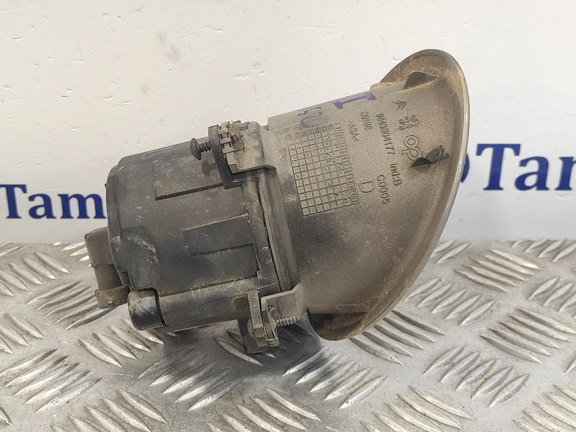 Faro Antiniebla Izquierdo para Volkswagen T5 Transporter (7E)