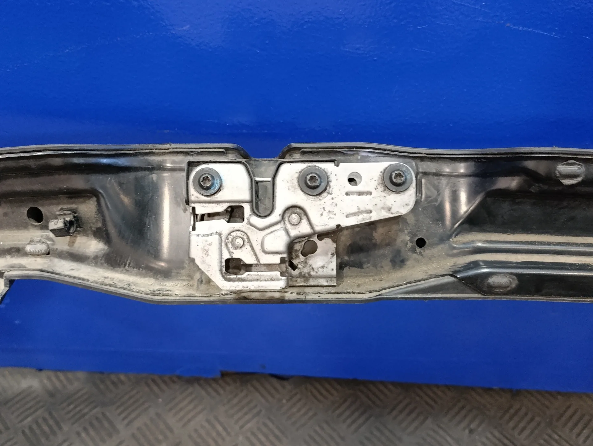 Panel Frontal para Volkswagen T5 Transporter (7E)
