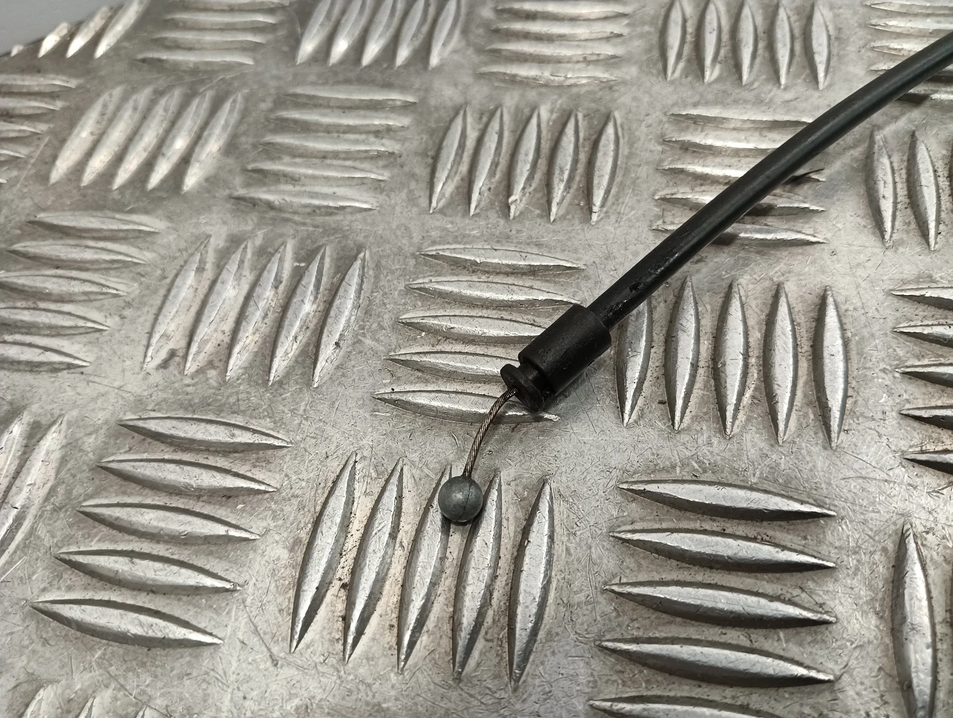 Cerradura Capot para Seat Toledo (Kg3)
