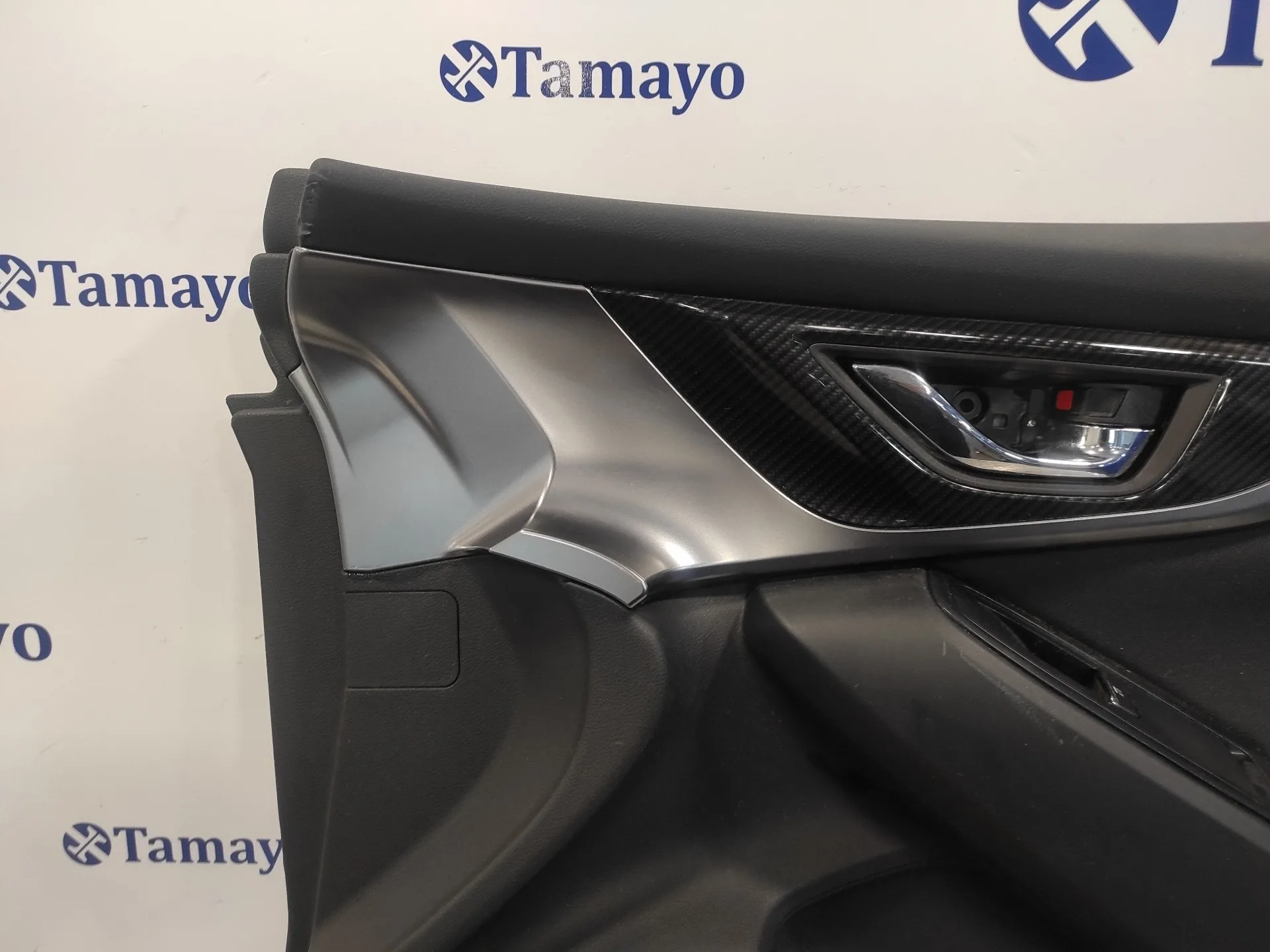 Guarnecido Puerta Delantera Derecha para Subaru Xv (G5)