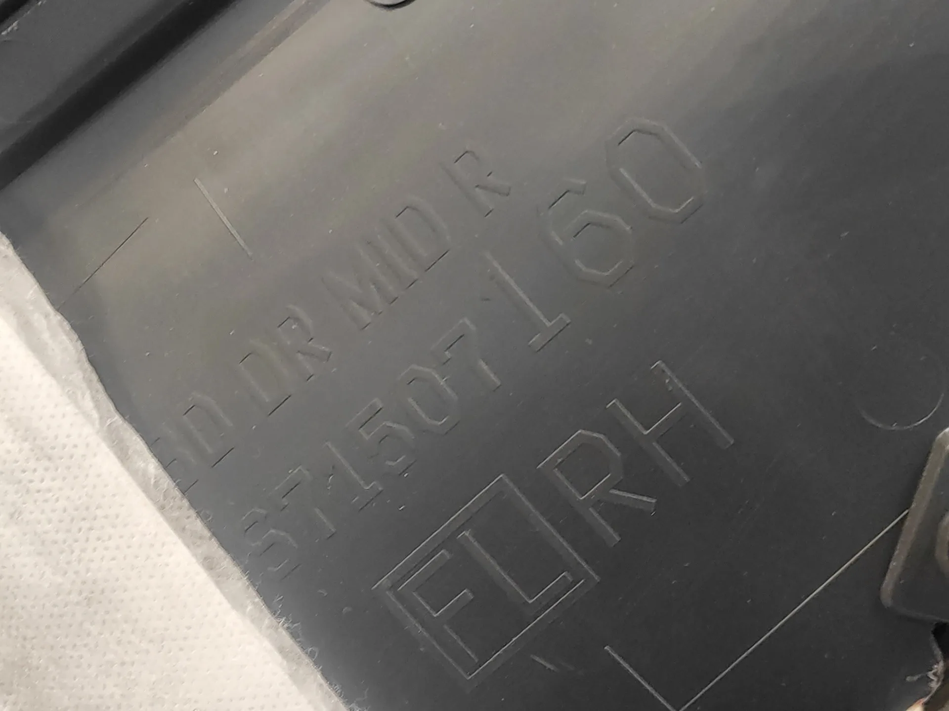 Guarnecido Puerta Trasera Derecha para Subaru Xv (G5)