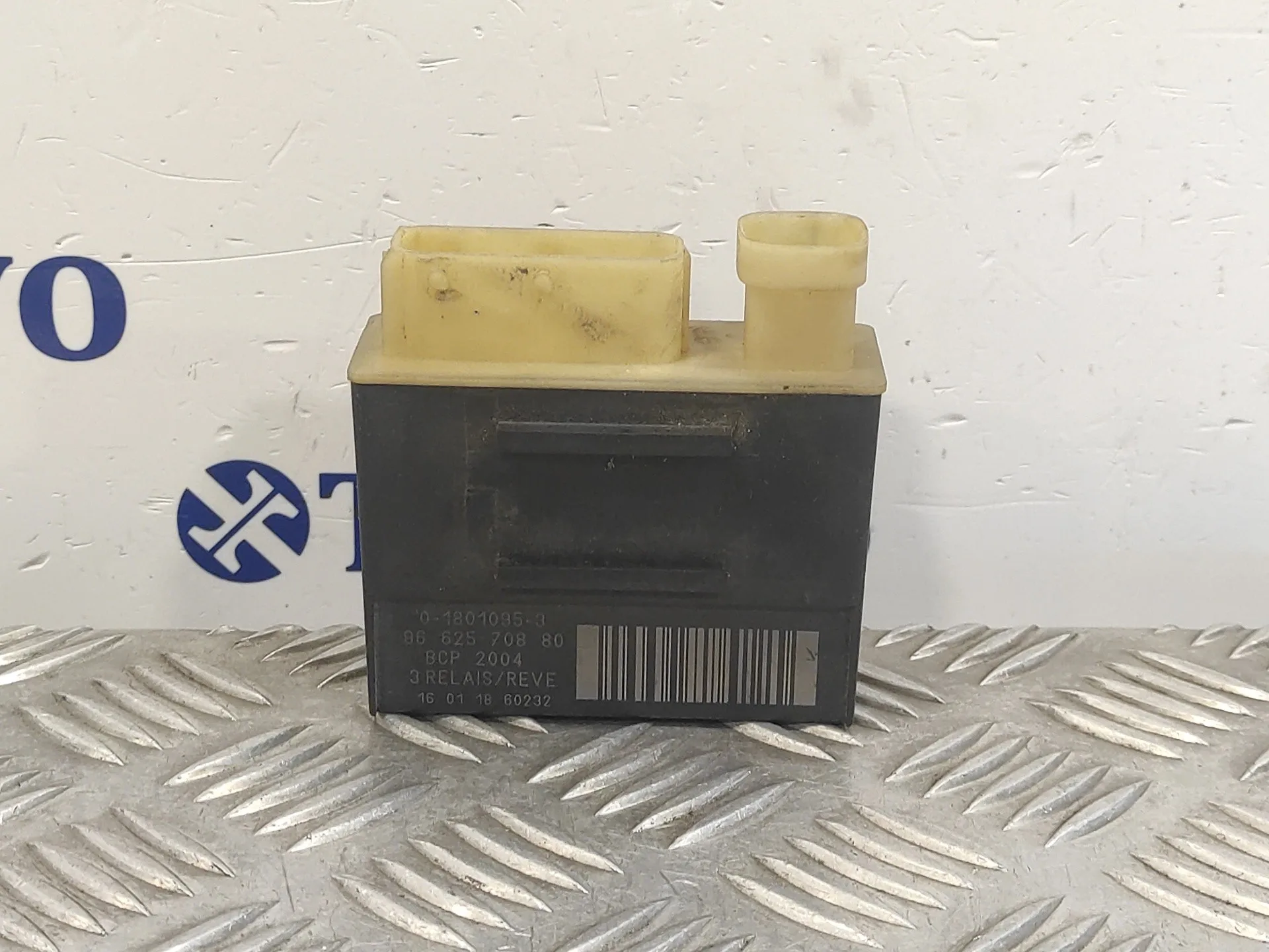 Caja Precalentamiento para Peugeot 308