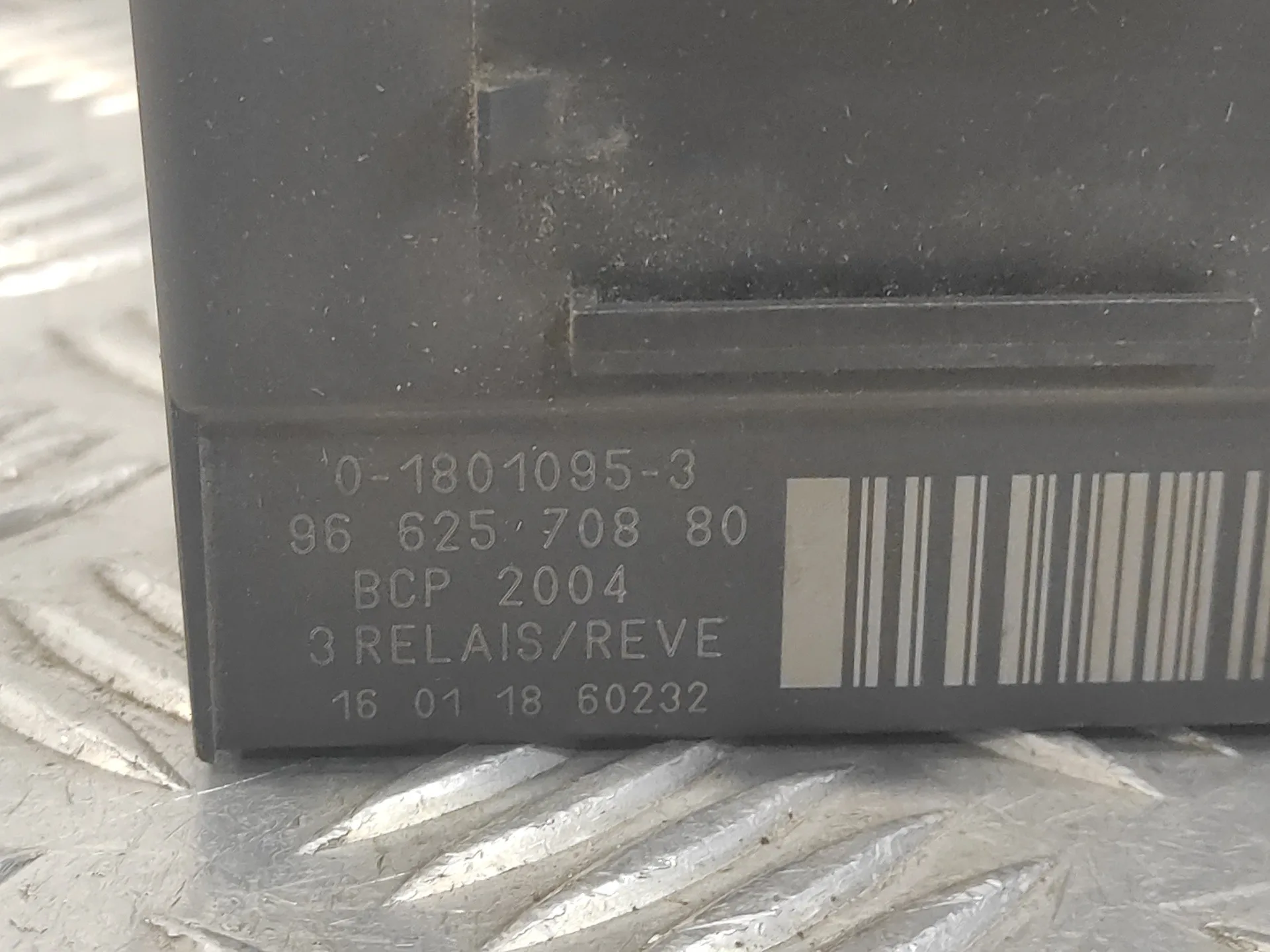 Caja Precalentamiento para Peugeot 308