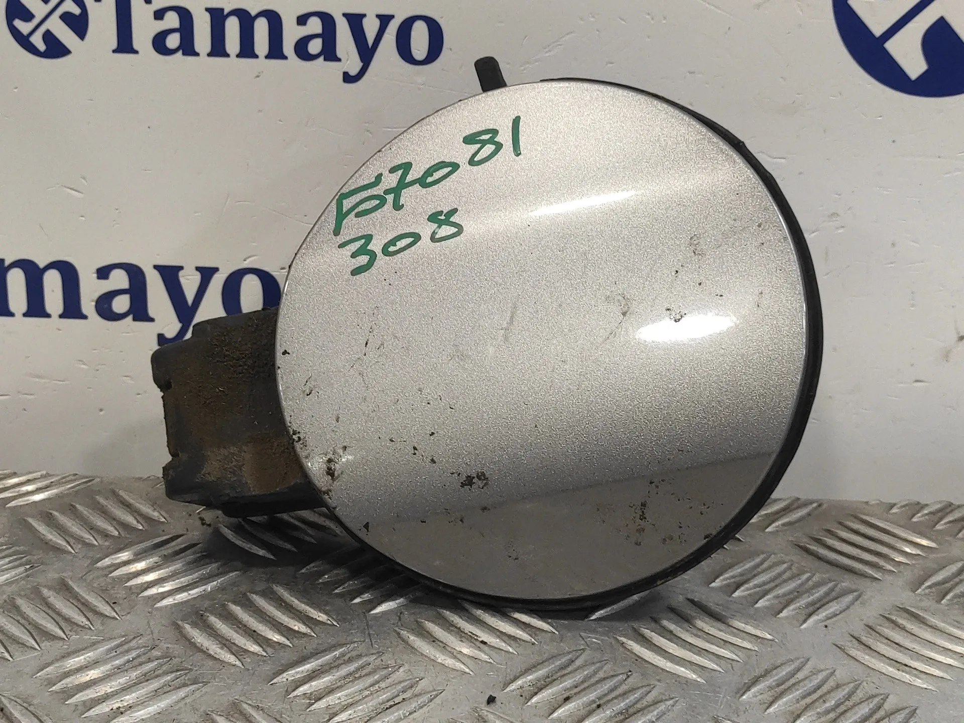 Tapa Exterior Combustible para Peugeot 308