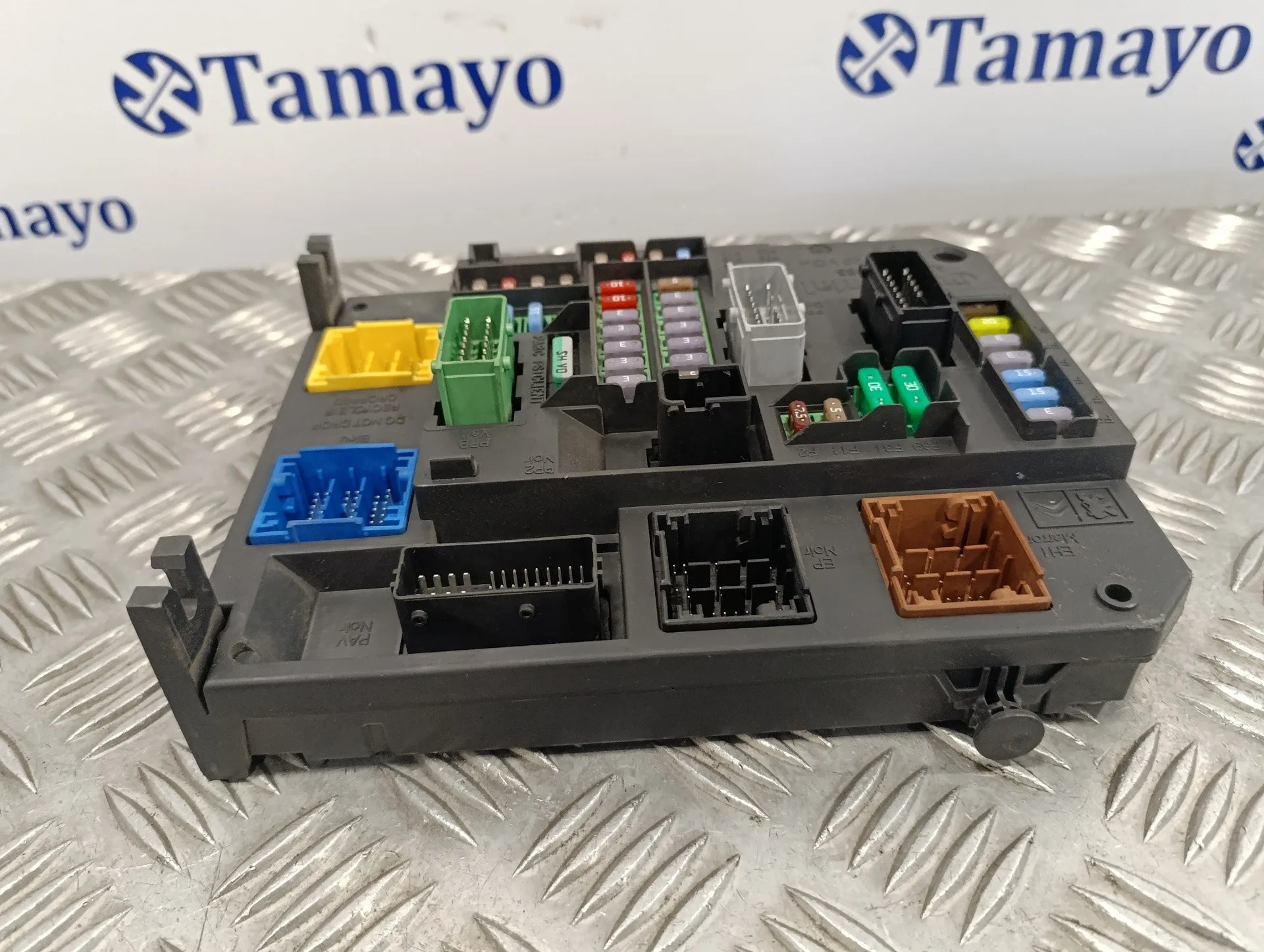 Caja Reles / Fusibles para Peugeot 308