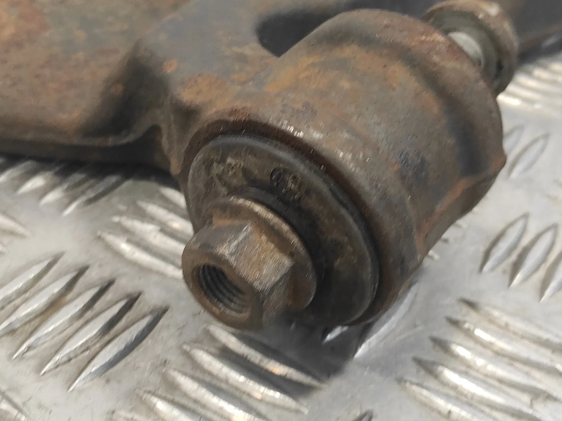 Brazo Suspension Inferior Delantero Derecho para Volkswagen T5 Transporter (7E)