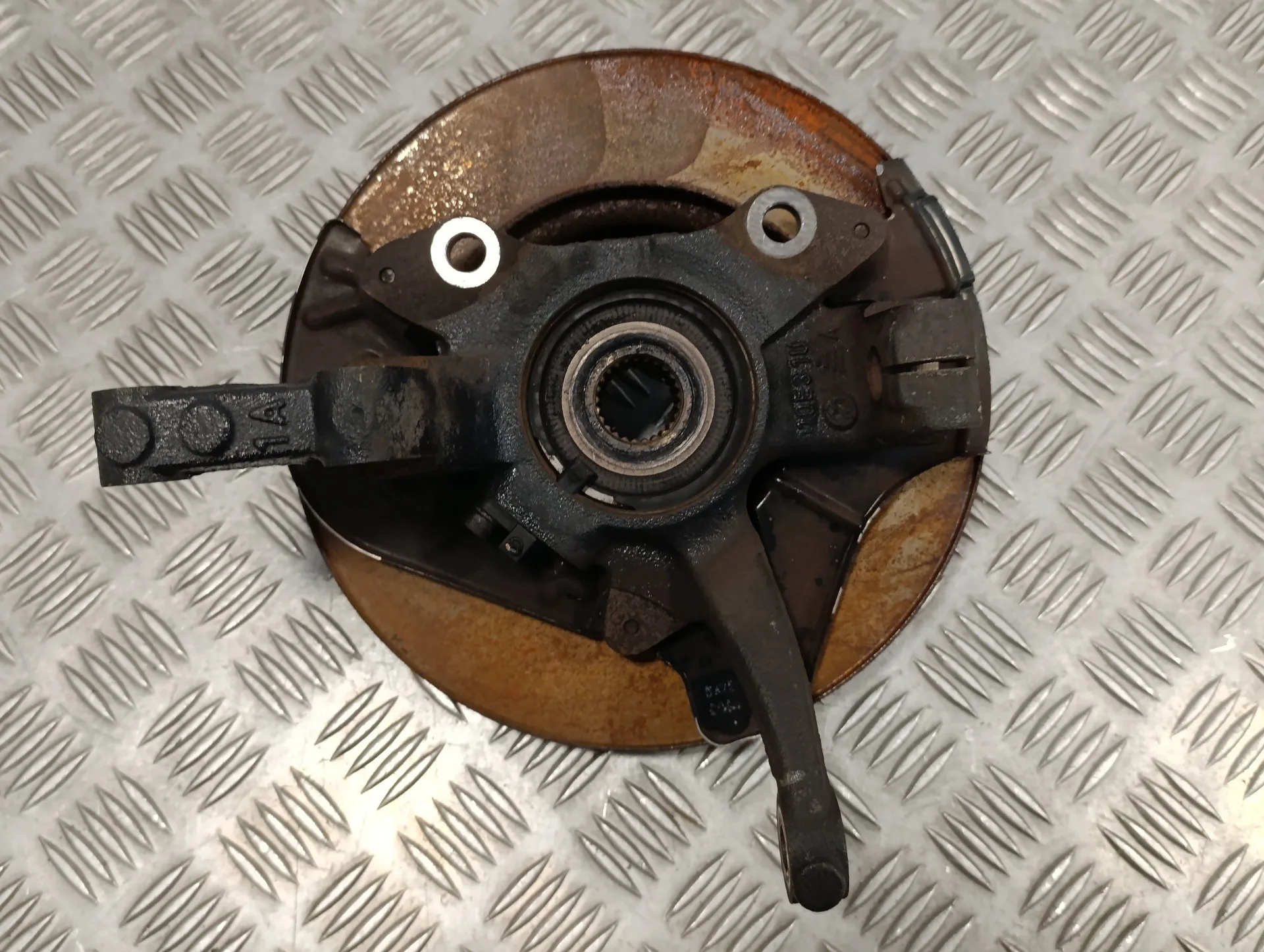 Mangueta Delantera Izquierda para Ford Ka (Ccu)
