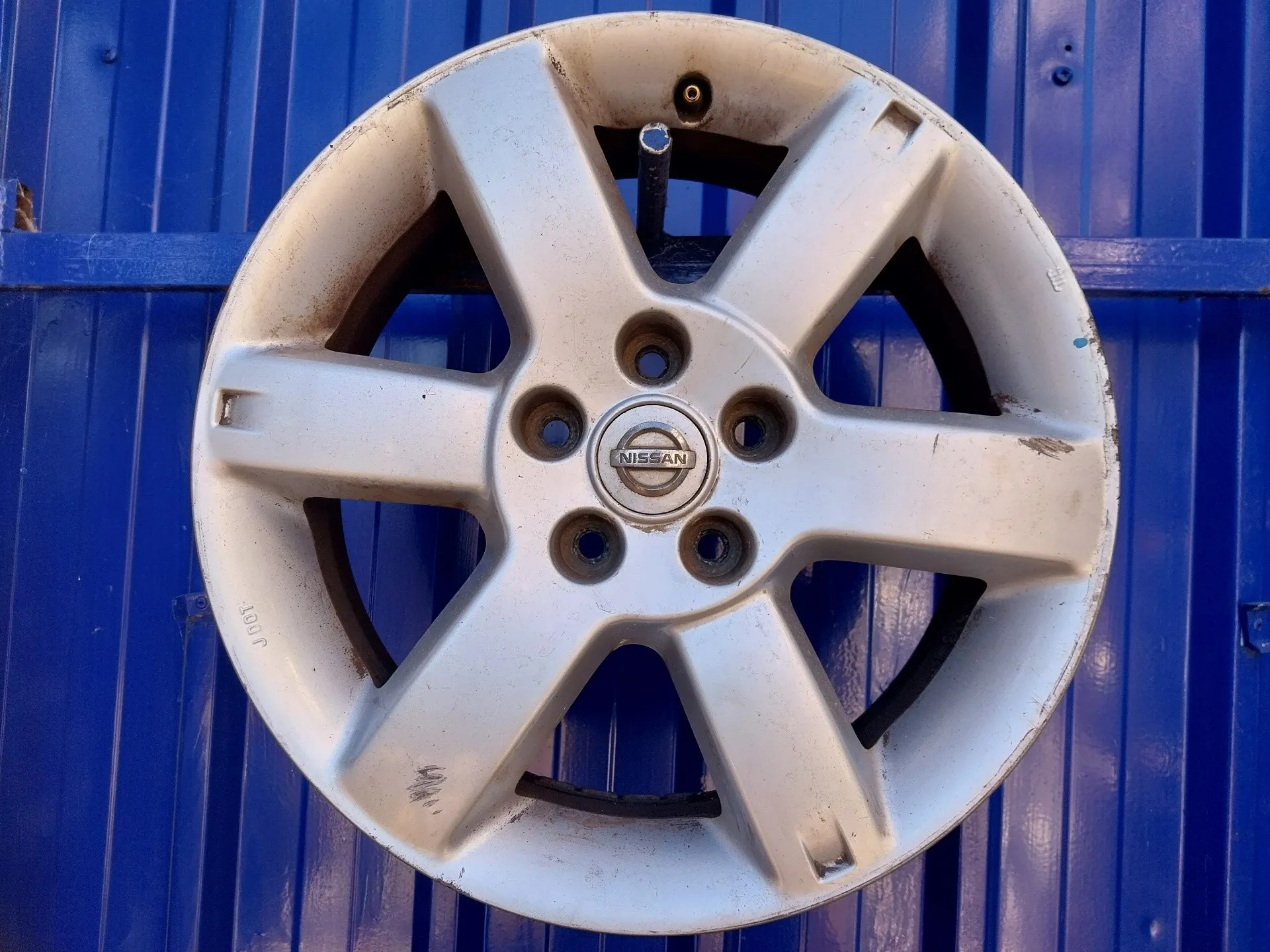 Llanta para Nissan X-Trail (T30)