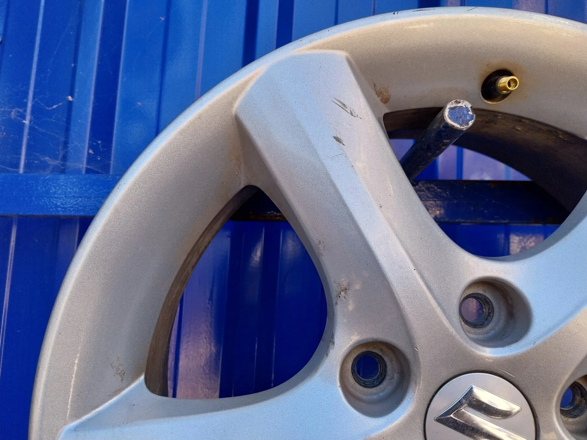 Llanta para Suzuki Sx4 Rw (Ey)