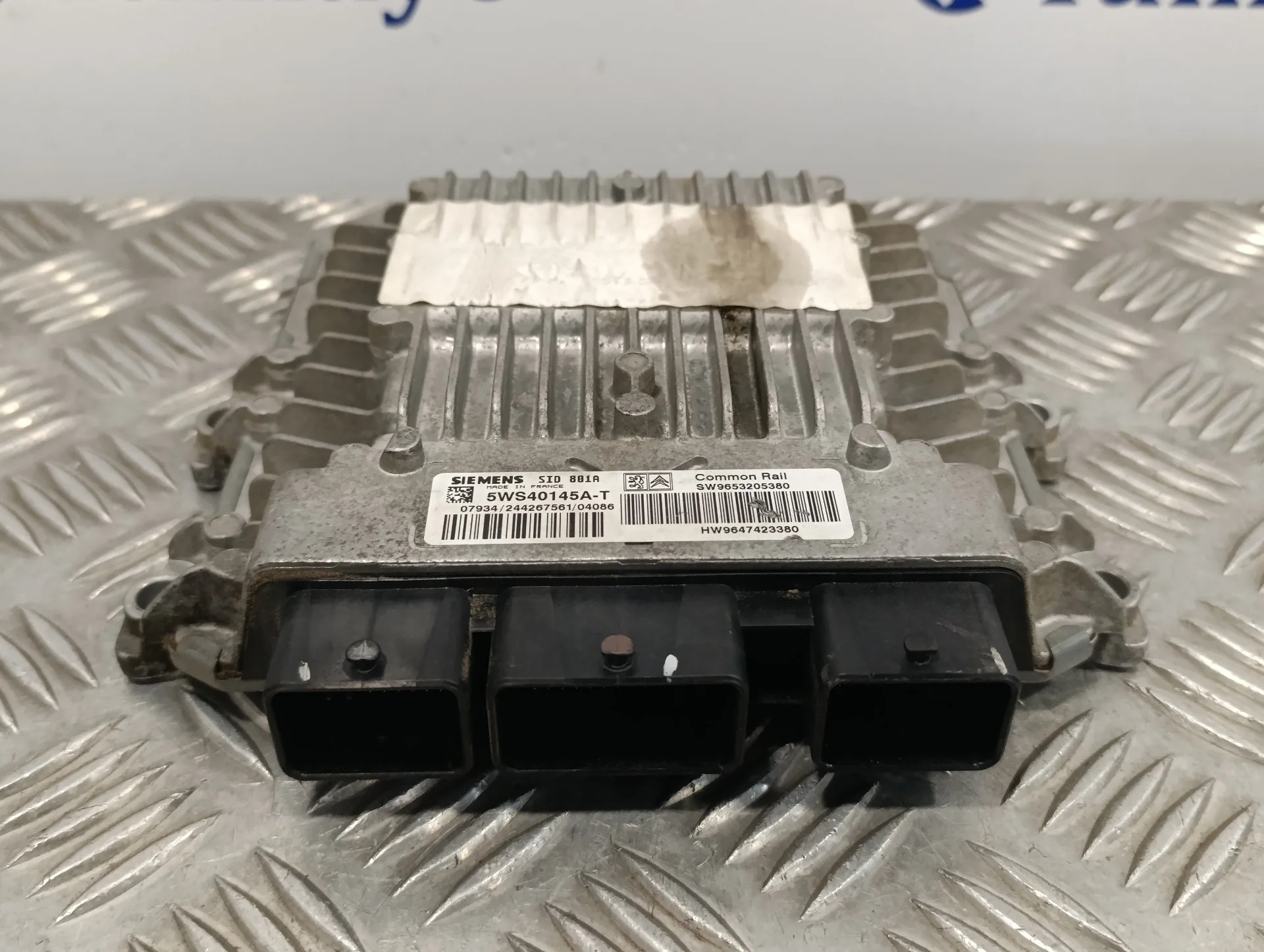 Centralita Motor Uce para Peugeot 307 (S1)