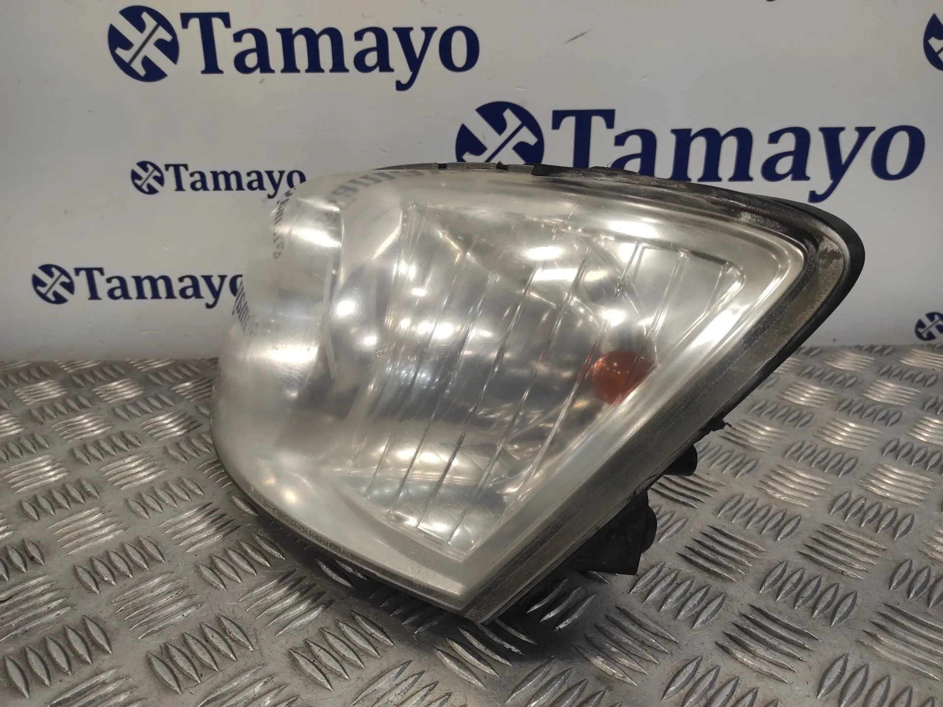 Faro Izquierdo para Hyundai Getz (Tb)